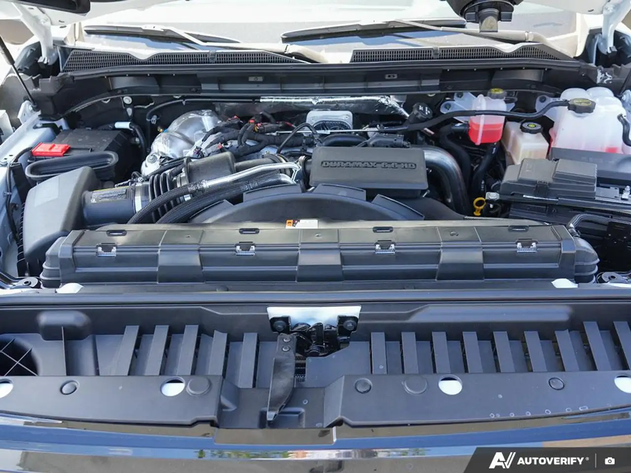 GMC Sierra 2500HD снимка GMC Sierra 2500HD