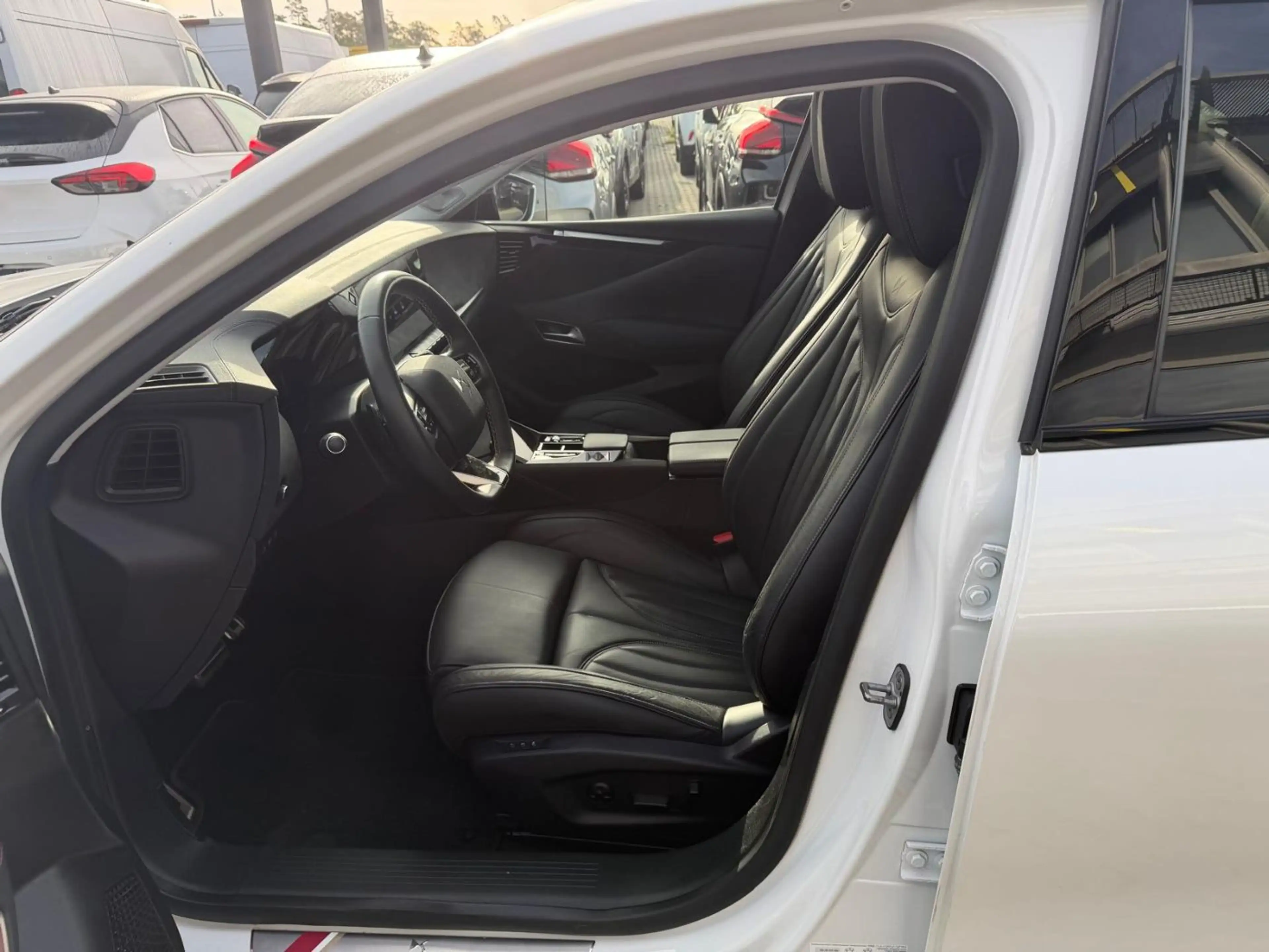DS Automobiles DS 4 225 S&S E-Tense Performance Line + AHK+SD — photo 18
