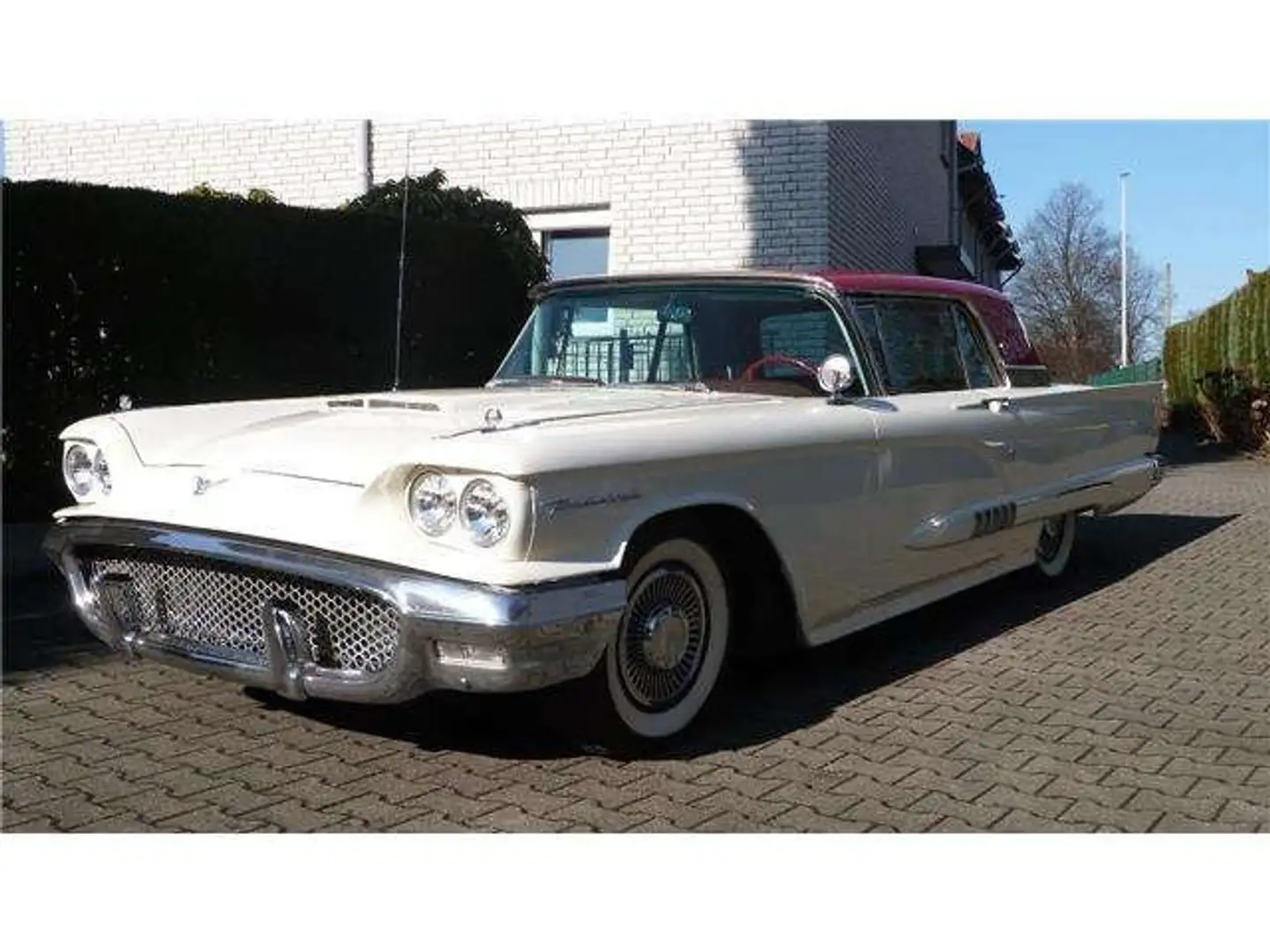 Ford Thunderbird 58er Coupe Wit - 1