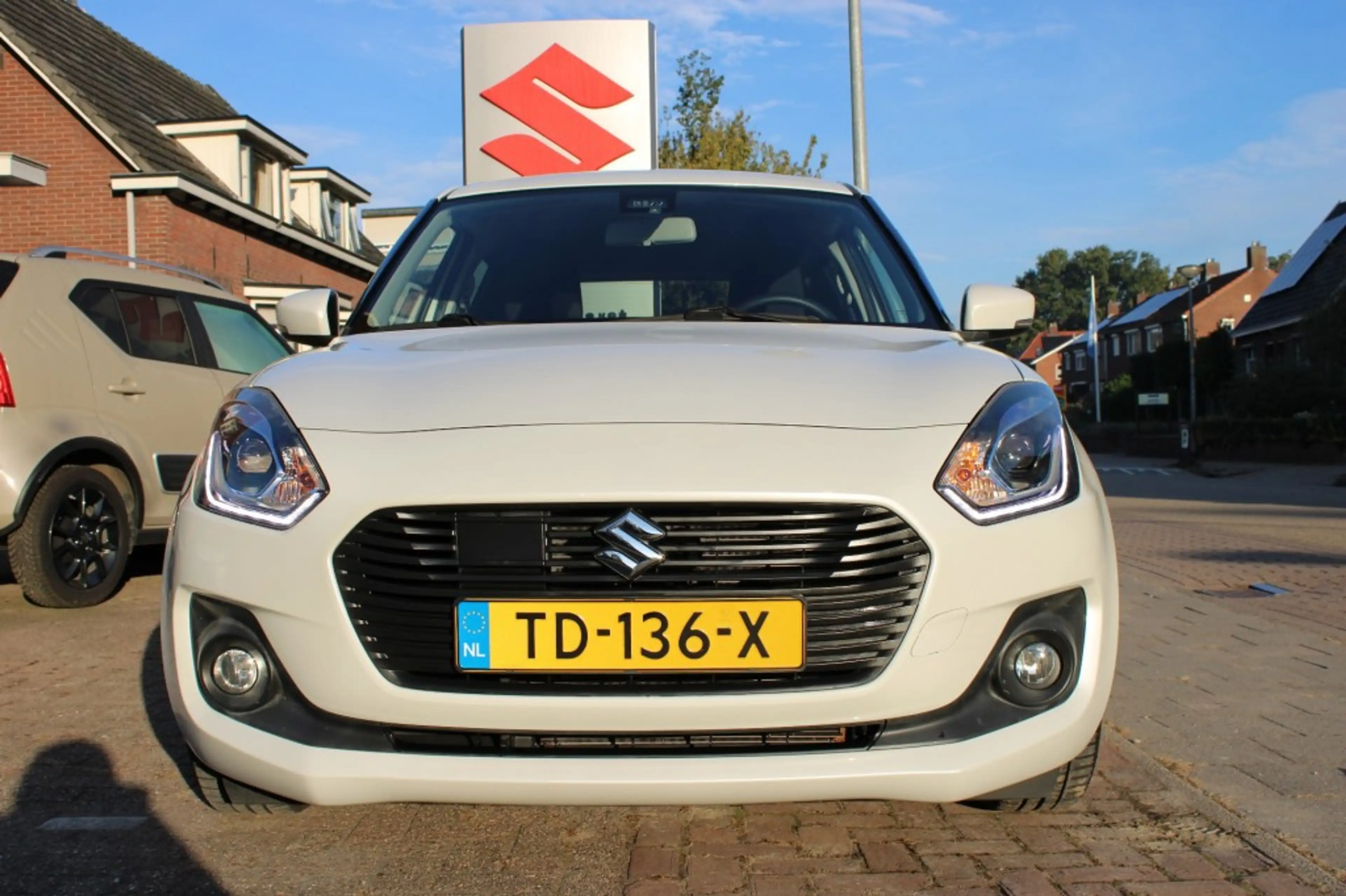 Suzuki Swift 1.2 STIJL SMART HYBR / Rijklaarprijs / Fabrieksgar — photo 7