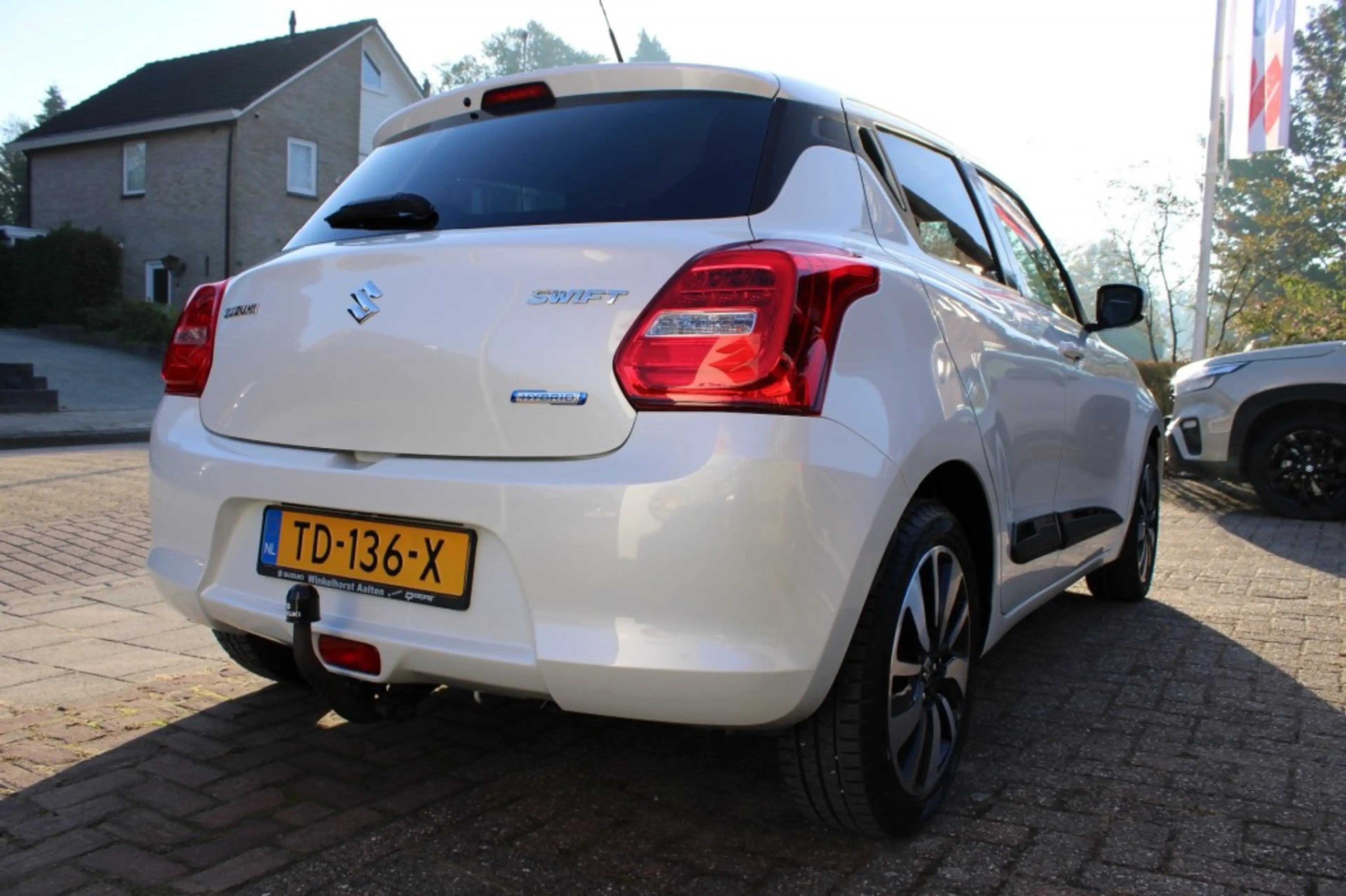 Suzuki Swift 1.2 STIJL SMART HYBR / Rijklaarprijs / Fabrieksgar — photo 5