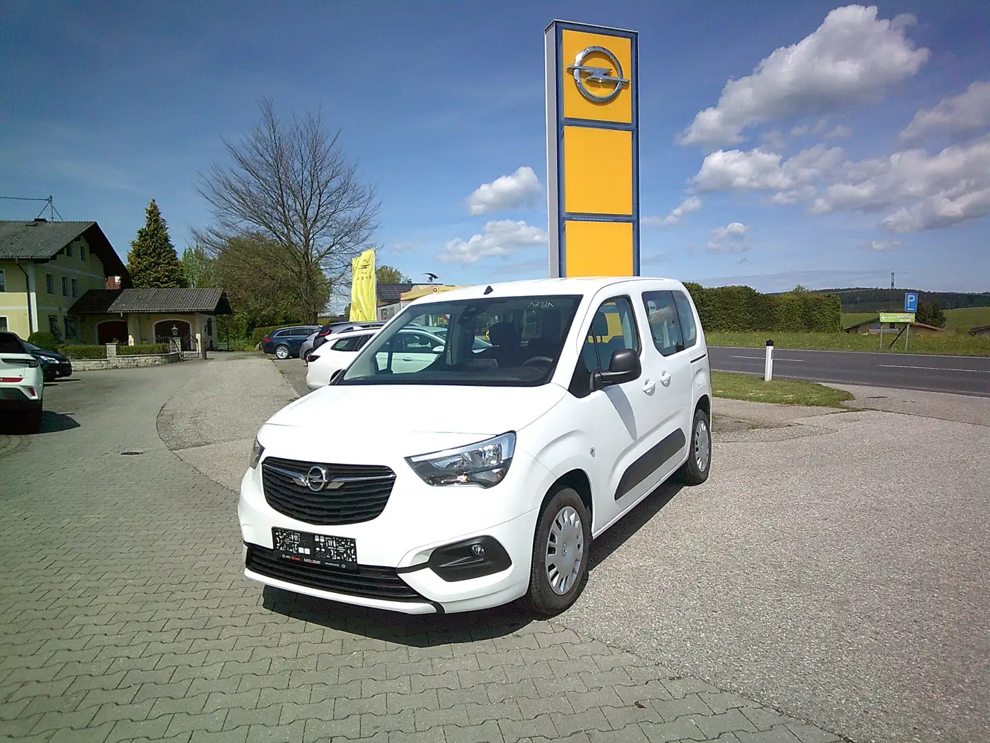 Opel Combo Life 1,2 Direct Inj. Turbo L Edition Weiß - 1