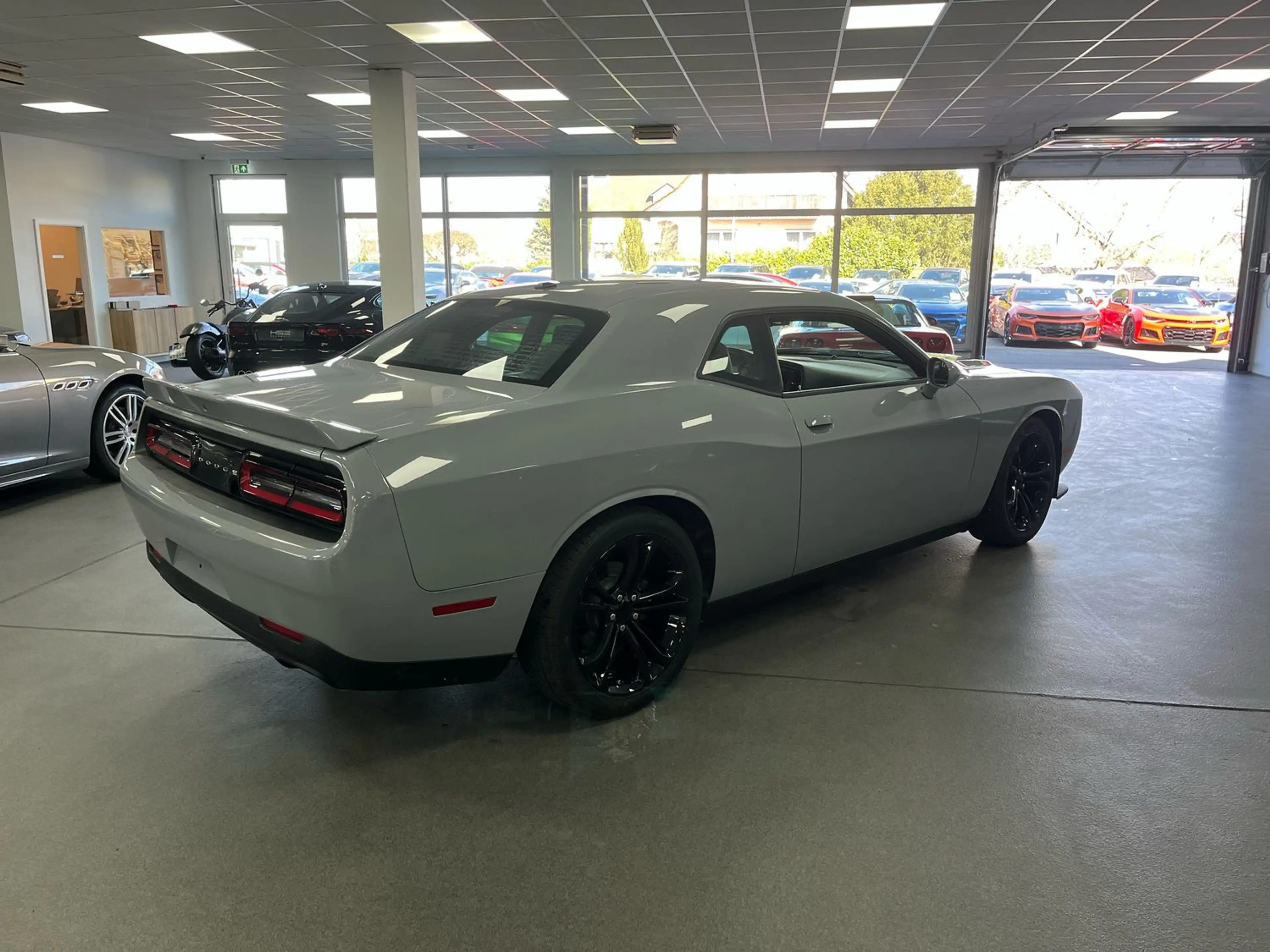 Dodge Challenger 5,7l V8 R/T /SZH/AUT./Kamera/Apple — photo 9
