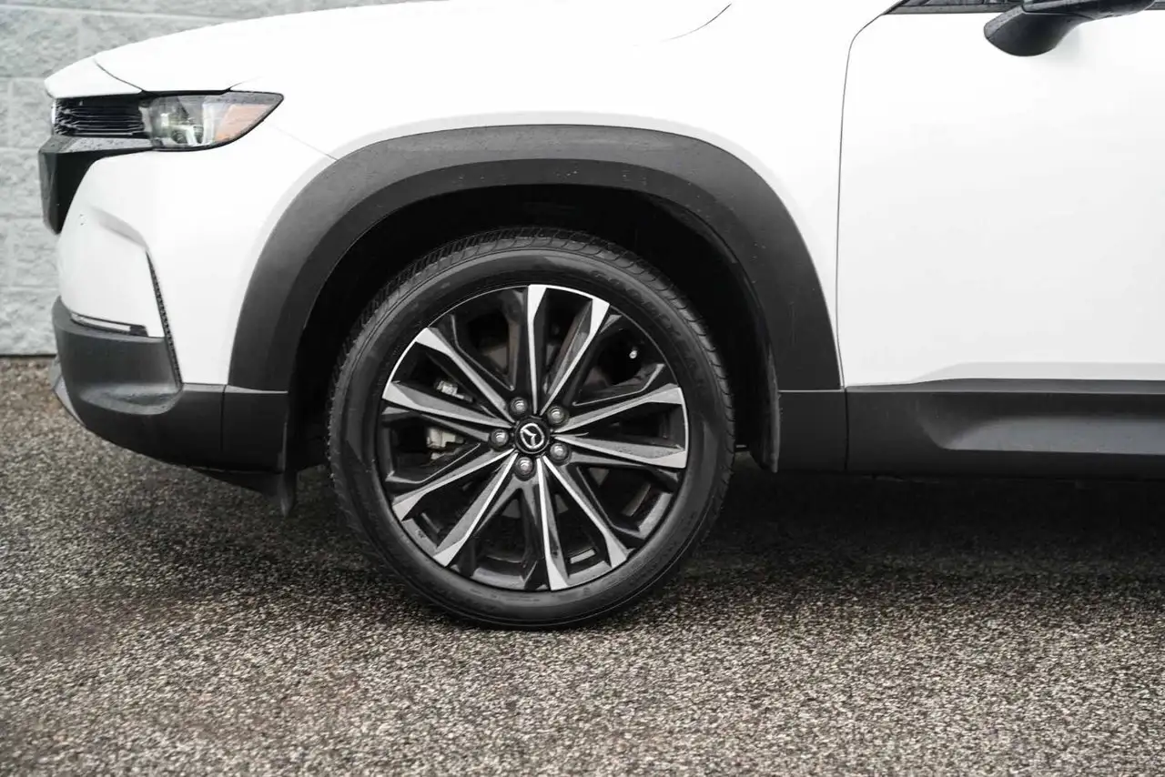 Mazda CX-50 снимка Mazda CX-50