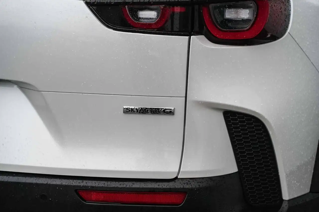 Mazda CX-50 снимка Mazda CX-50