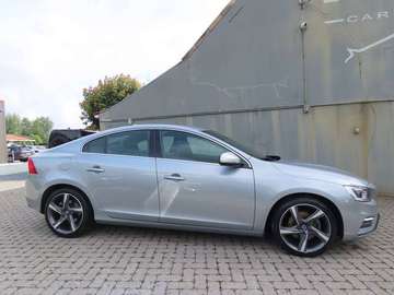 S60 2.0 D2 Momentum R-Design