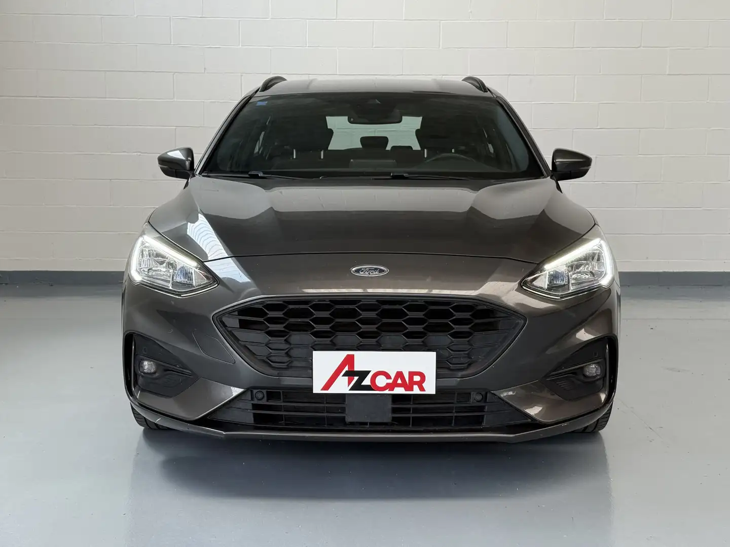 Ford Focus 1.0 EcoBoost Hybrid 125 CV SW ST Line Gris - 2