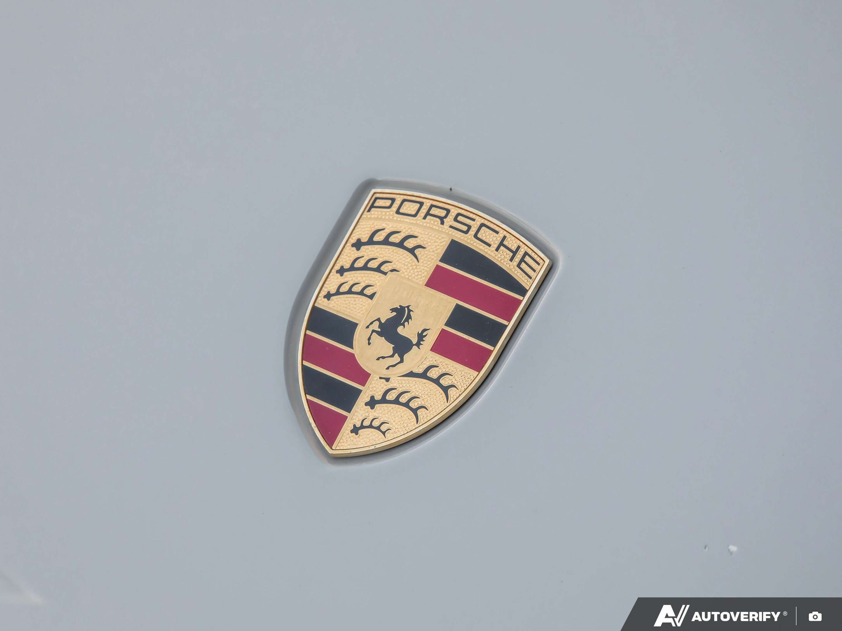 2023 Porsche Macan S thumb 12