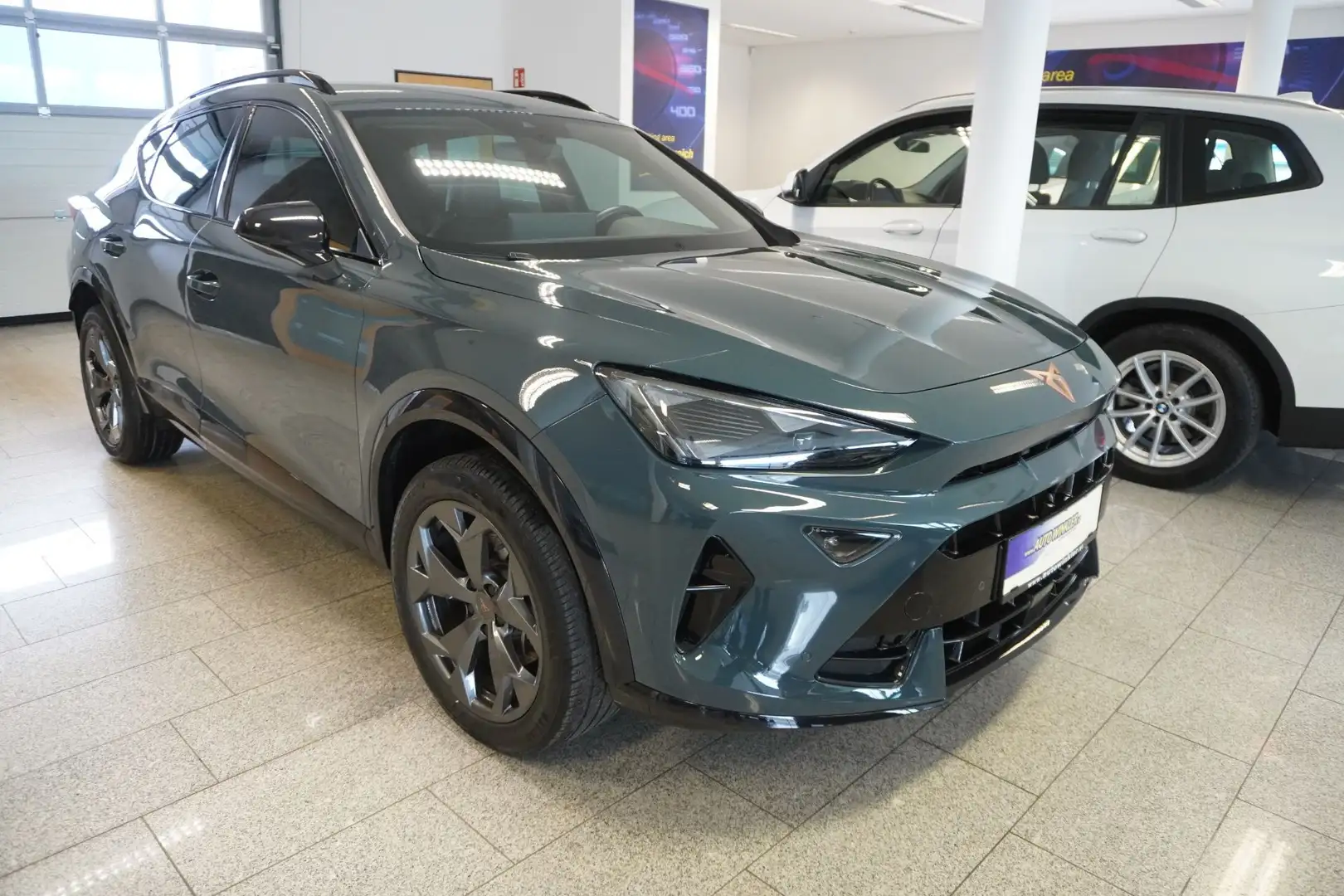 CUPRA Formentor eTSI  Virtual/Navi/Kamera/Keyless/LED Blau - 2