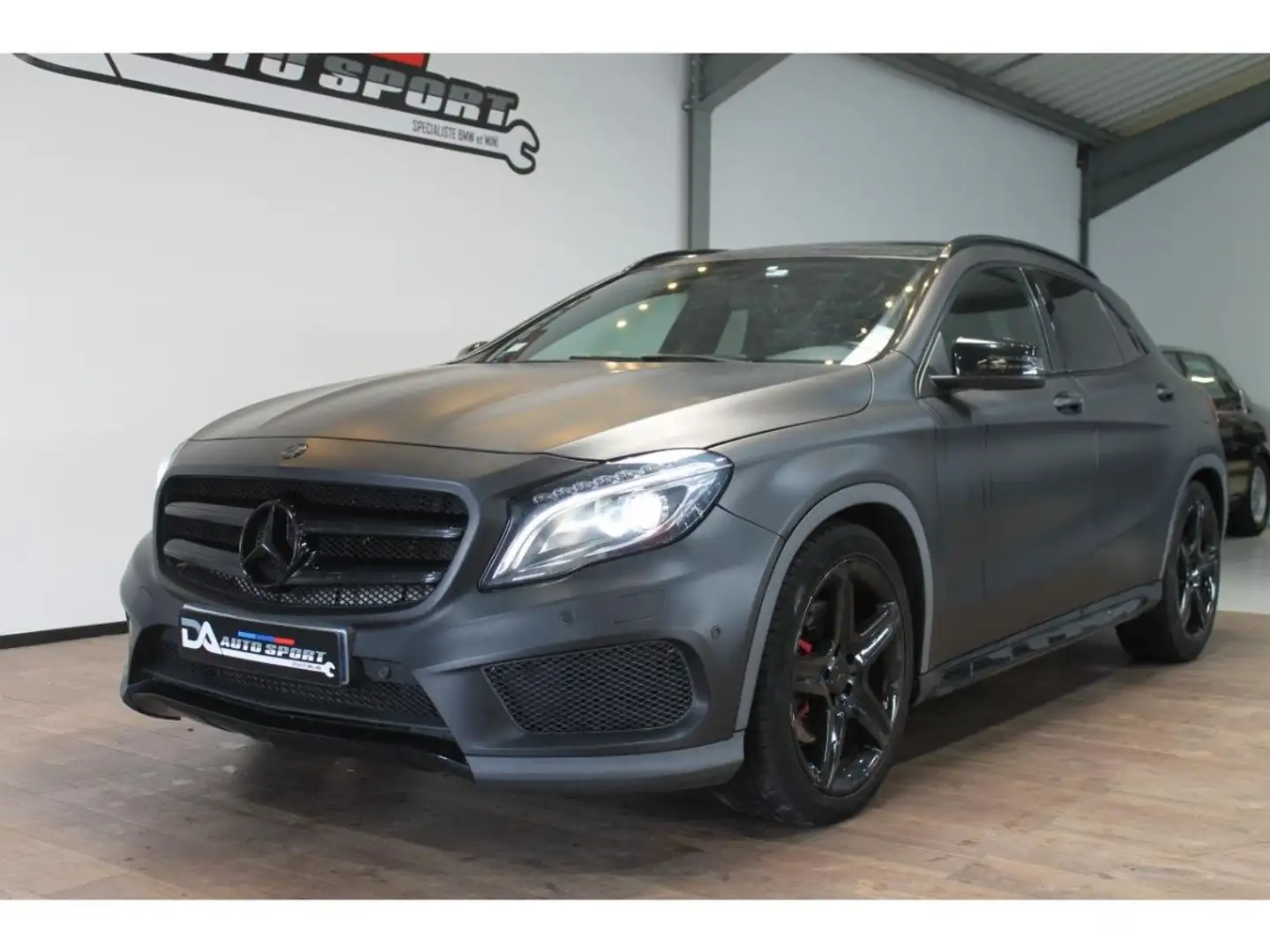 Mercedes-Benz GLA 220 220 CDI - 7G-Fascination 4-Matic - 1