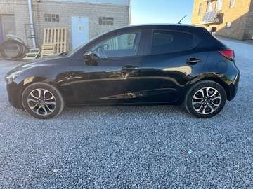 2 1.5i Skyactiv-G Skydrive Play Edition