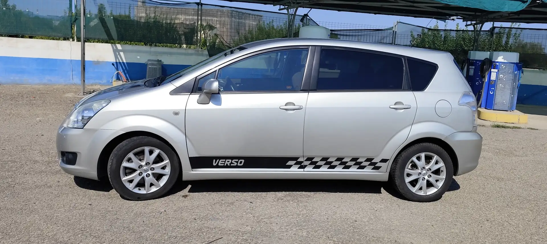 Toyota Corolla Verso D4D 2200 16v Argento - 2