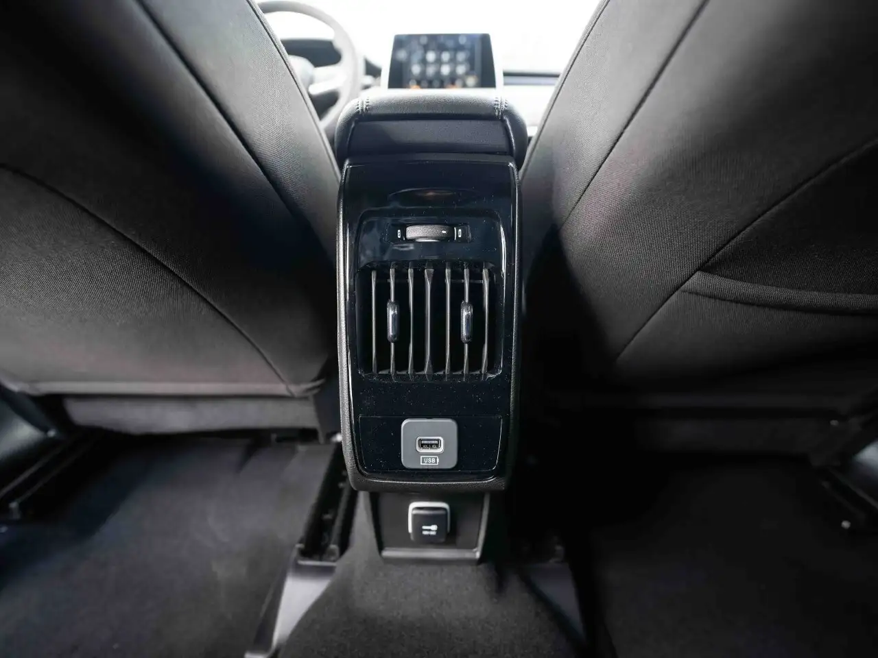 Jeep Compass снимка Jeep Compass