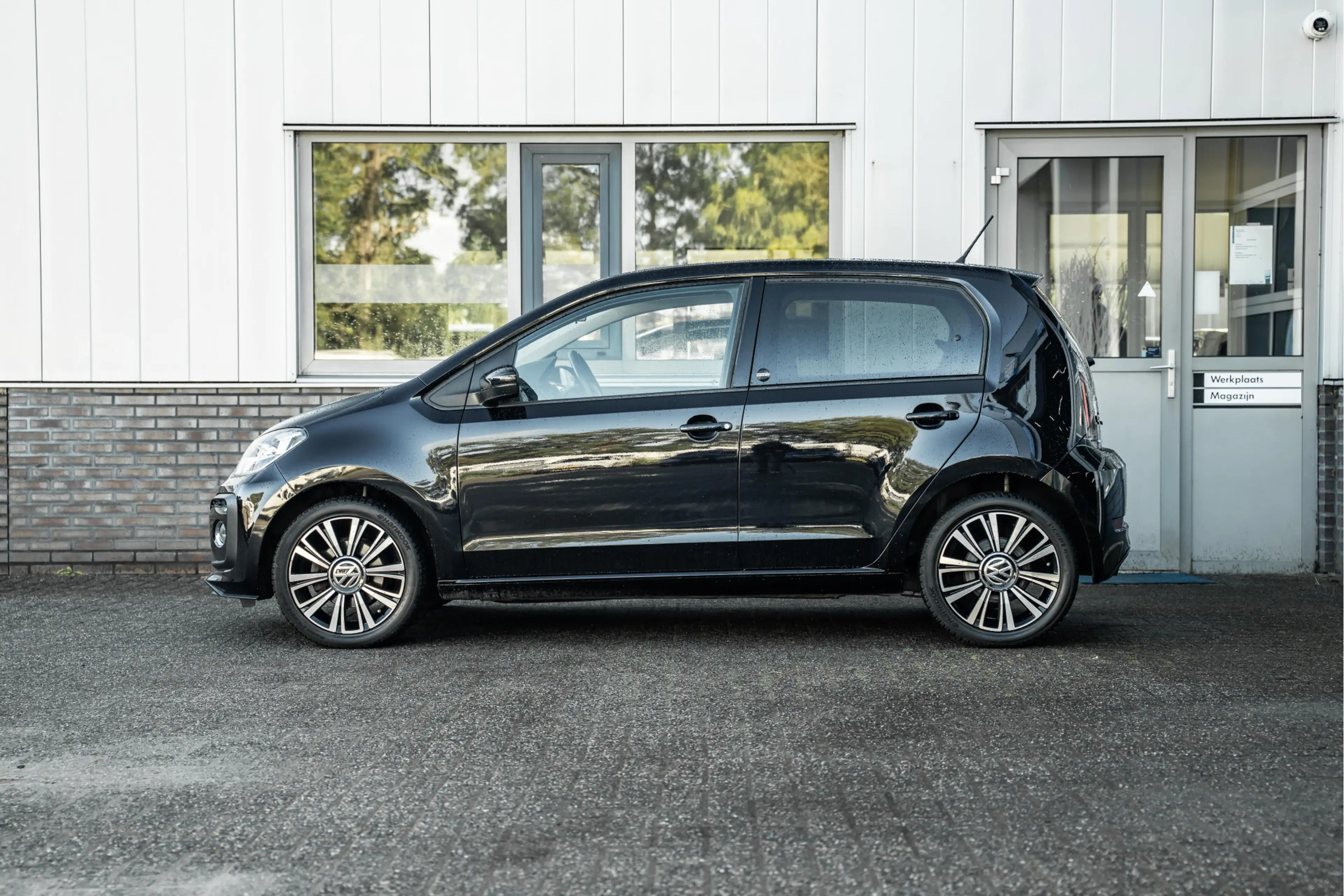 Volkswagen up! 1.0 TSI BMT high up! — photo 7