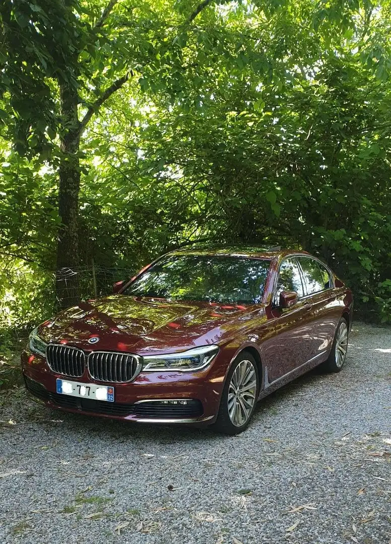 BMW 740 740d  xdrive Individual Rouge - 1