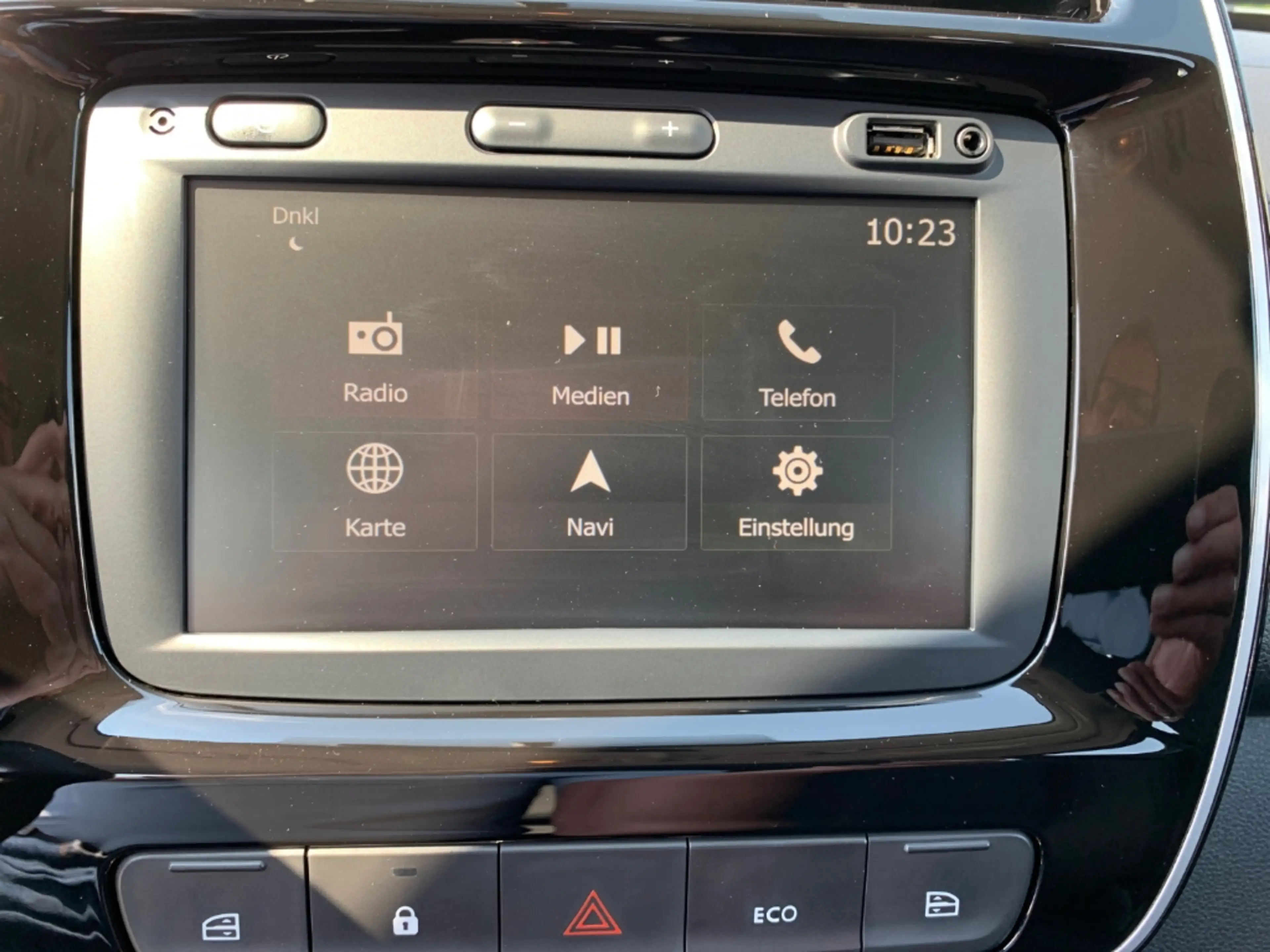 Dacia Spring ESSENTIAL ELECTRIC CCS Essential Electric 45 KLIMA — photo 13