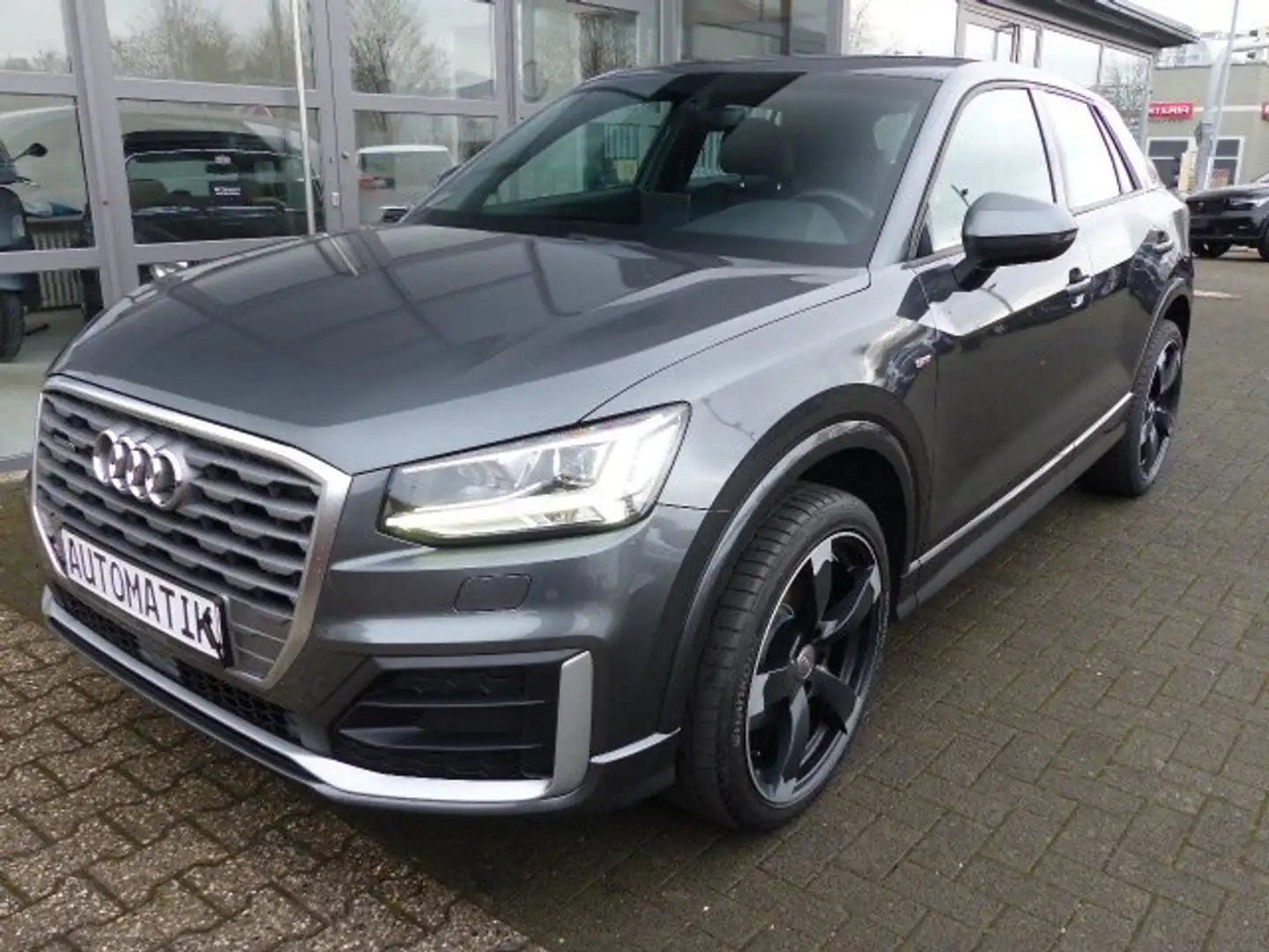 Audi Q2 35 TDI quattro S-LINE Aut.EU6d*NAVI*LED*AHK*SHZ* Gris - 1