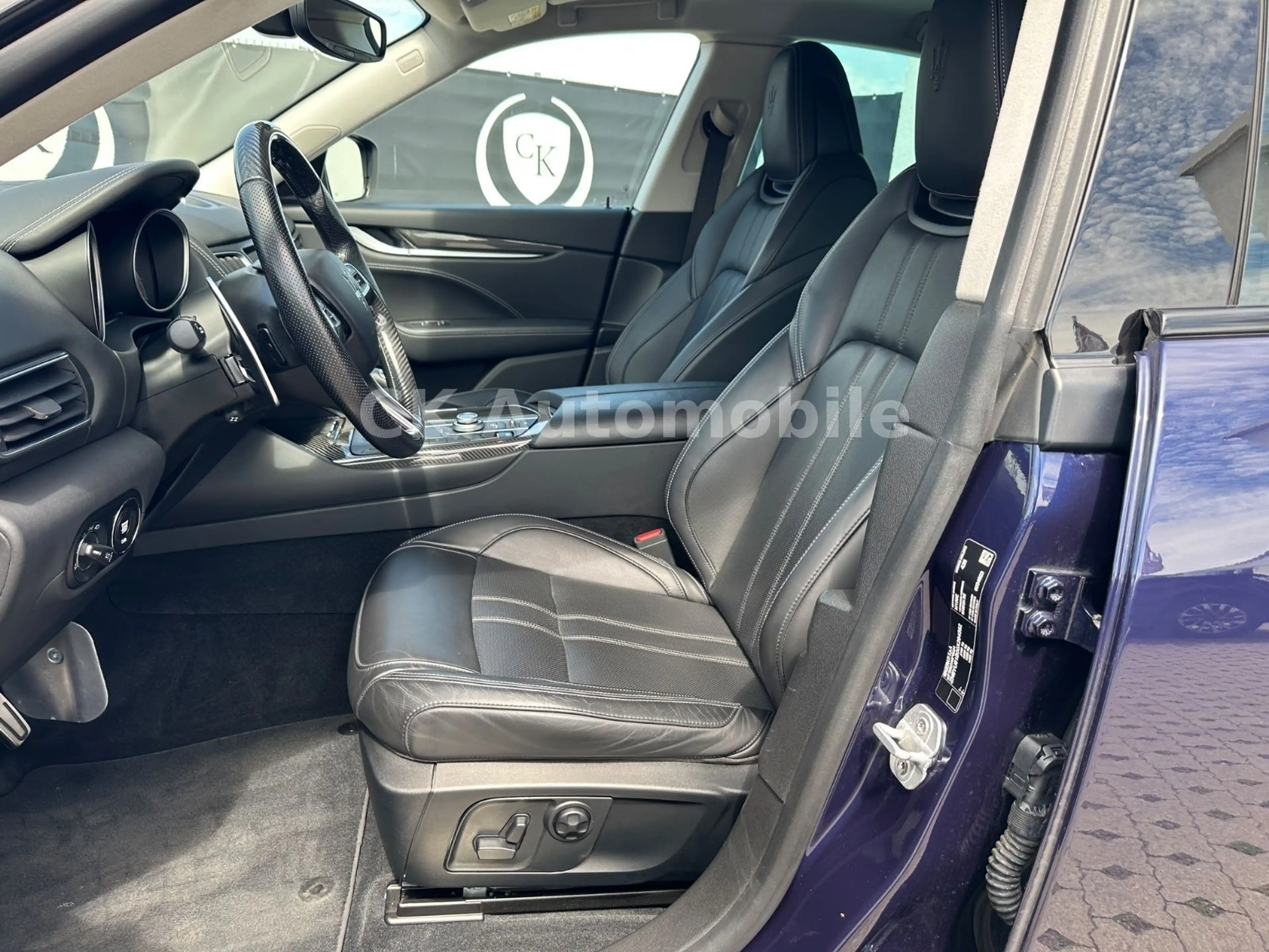 Maserati Levante GranLusso S Q4/Navi/Pano/LED/360°Kam. — photo 14
