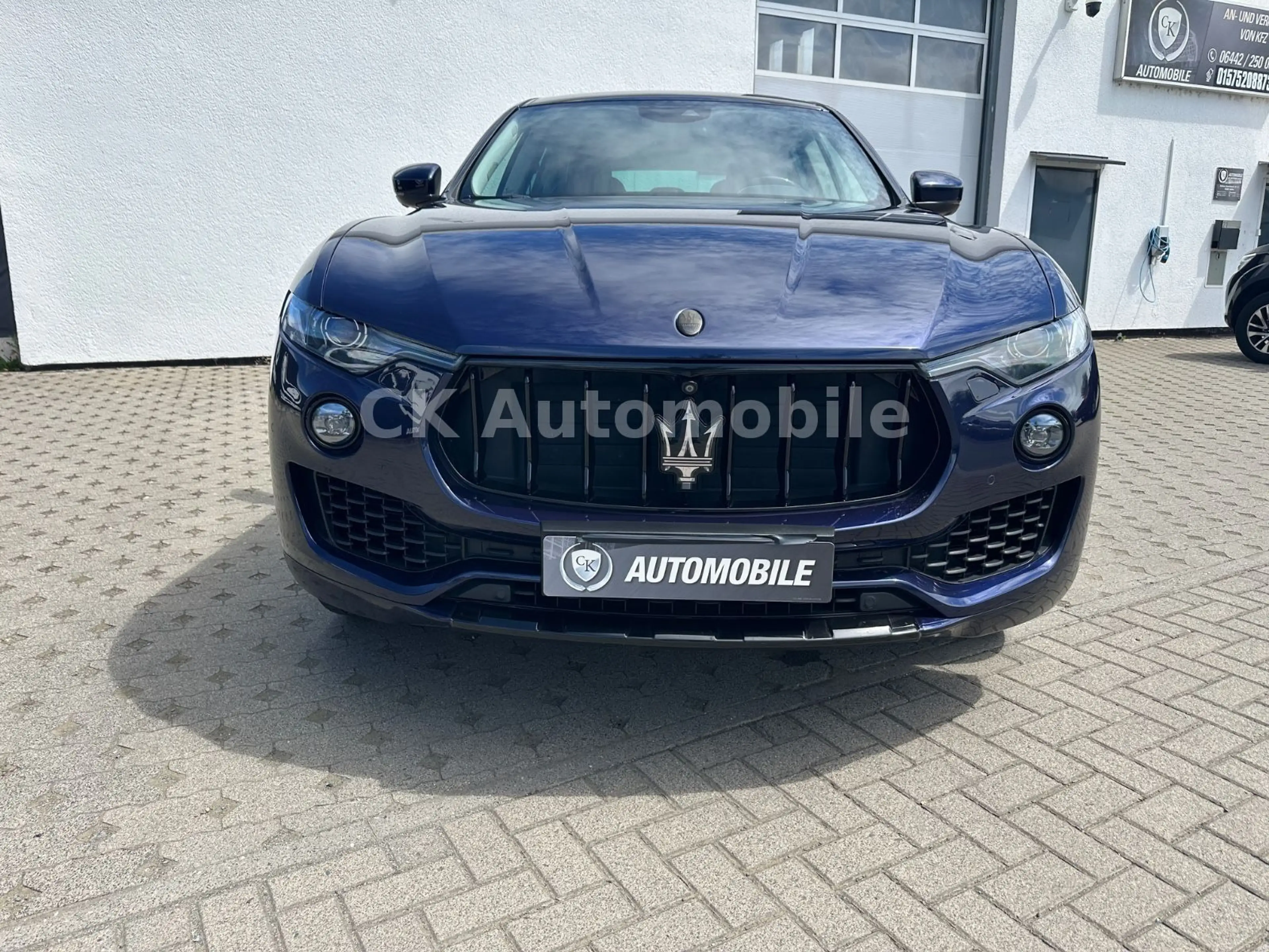 Maserati Levante GranLusso S Q4/Navi/Pano/LED/360°Kam. — photo 2
