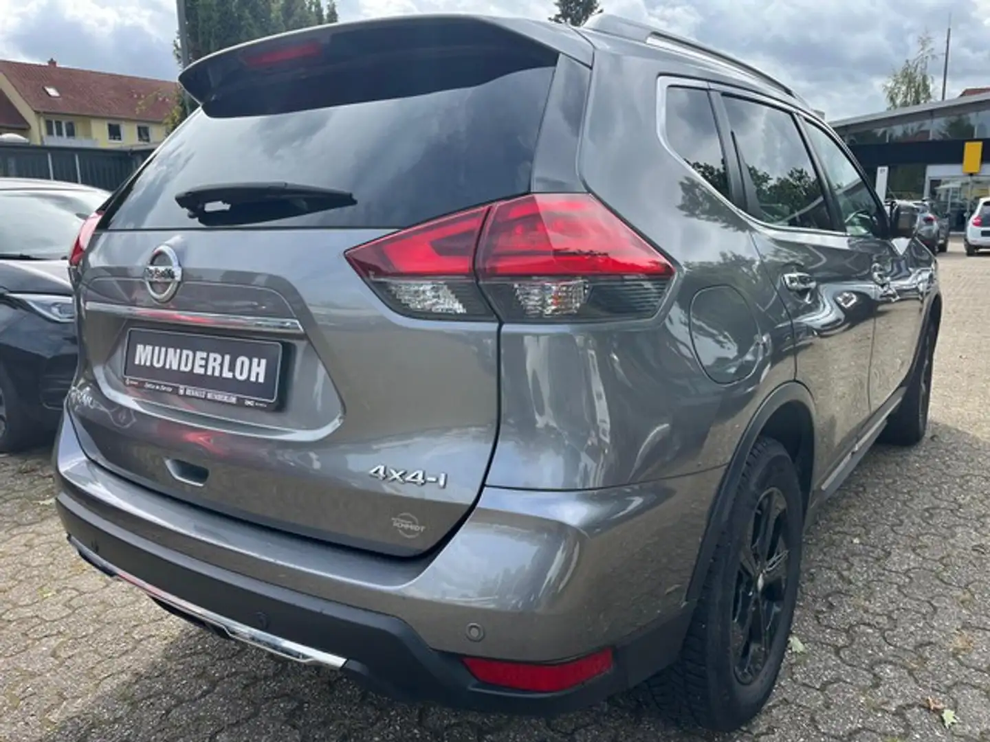 Nissan X-Trail Tekna 4x4 Plateado - 2