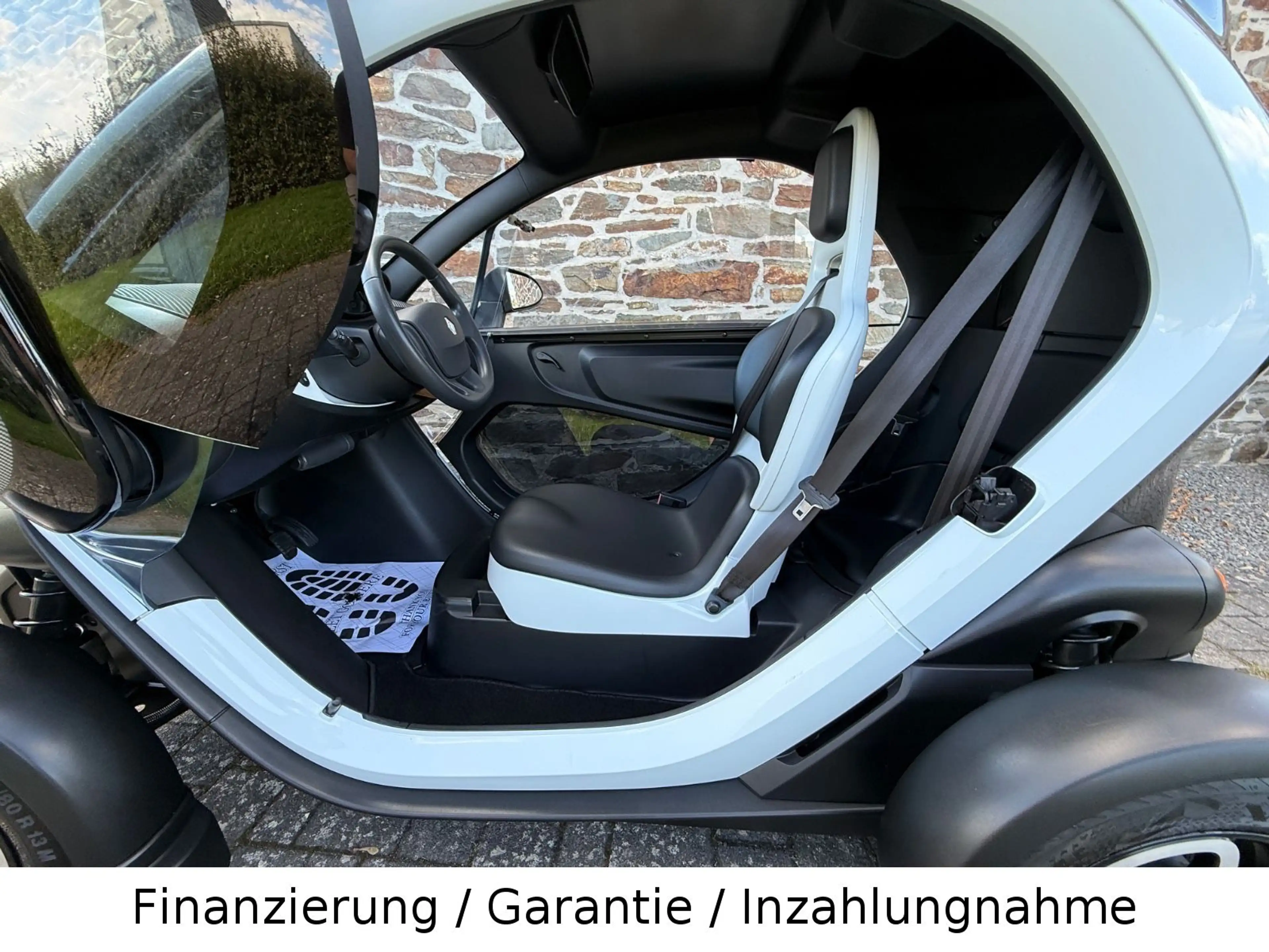 Renault Twizy Technic — photo 14