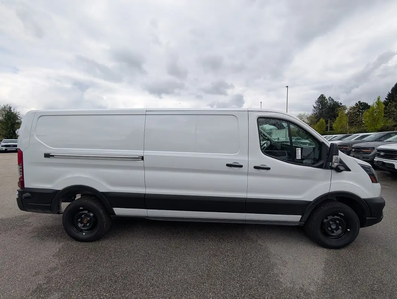 Ford E-Transit снимка Ford E-Transit