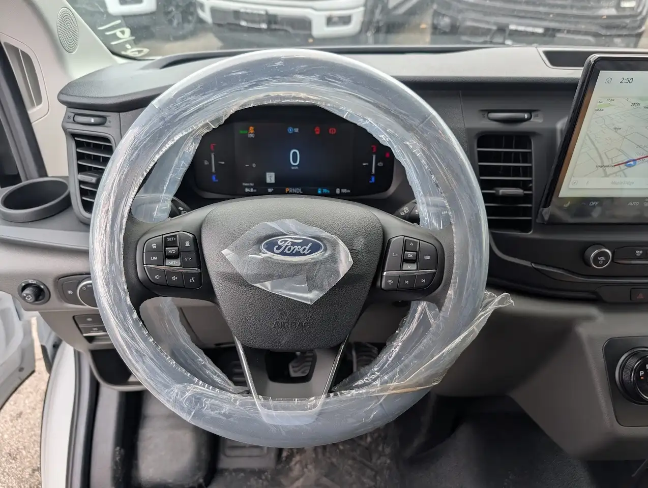 Ford E-Transit снимка Ford E-Transit