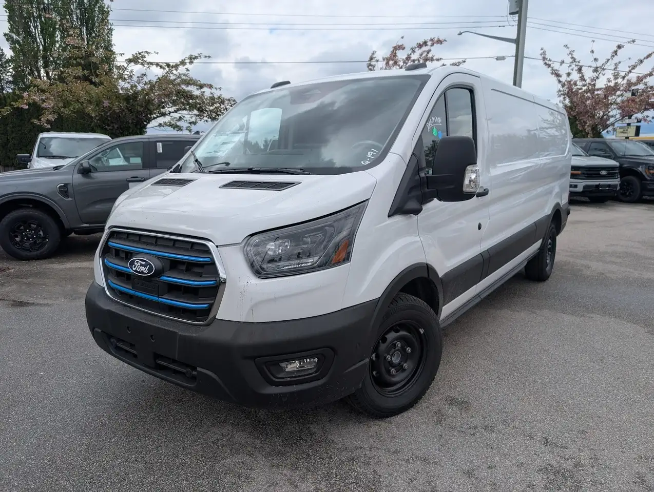 Ford E-Transit снимка Ford E-Transit