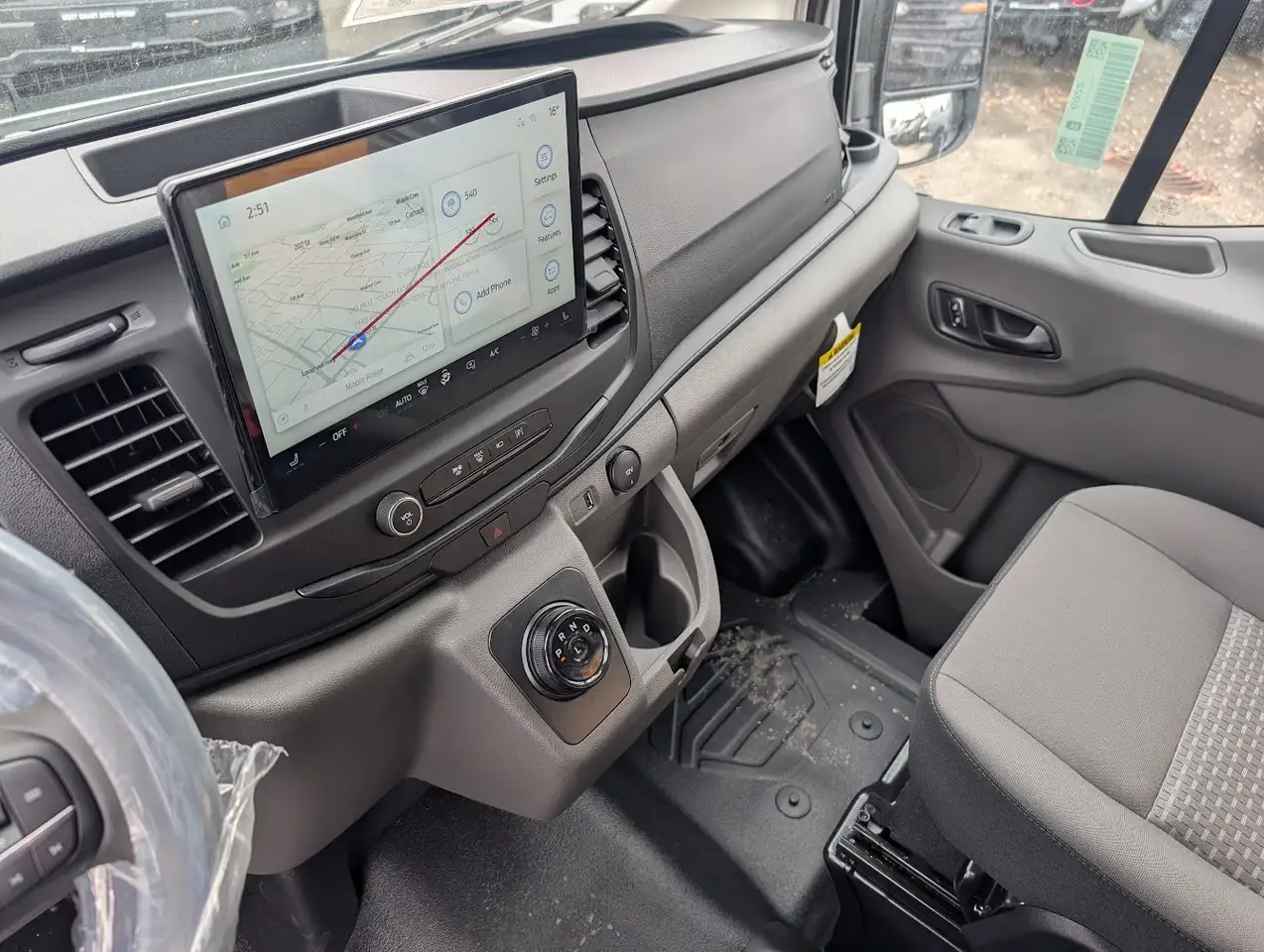 Ford E-Transit снимка Ford E-Transit