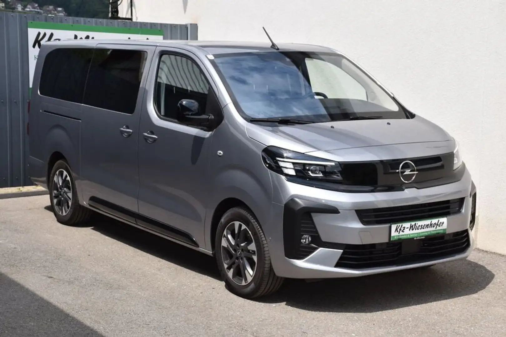 Opel Zafira GS XL (L3) / Neuwagen / LED/ Leder/ 8 Sitze Gris - 1