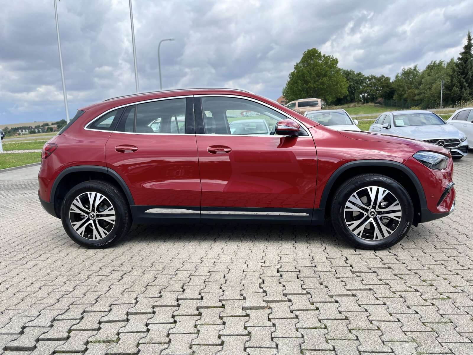 Mercedes-Benz GLA 180