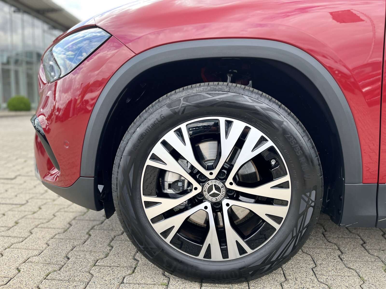 Mercedes-Benz GLA 180