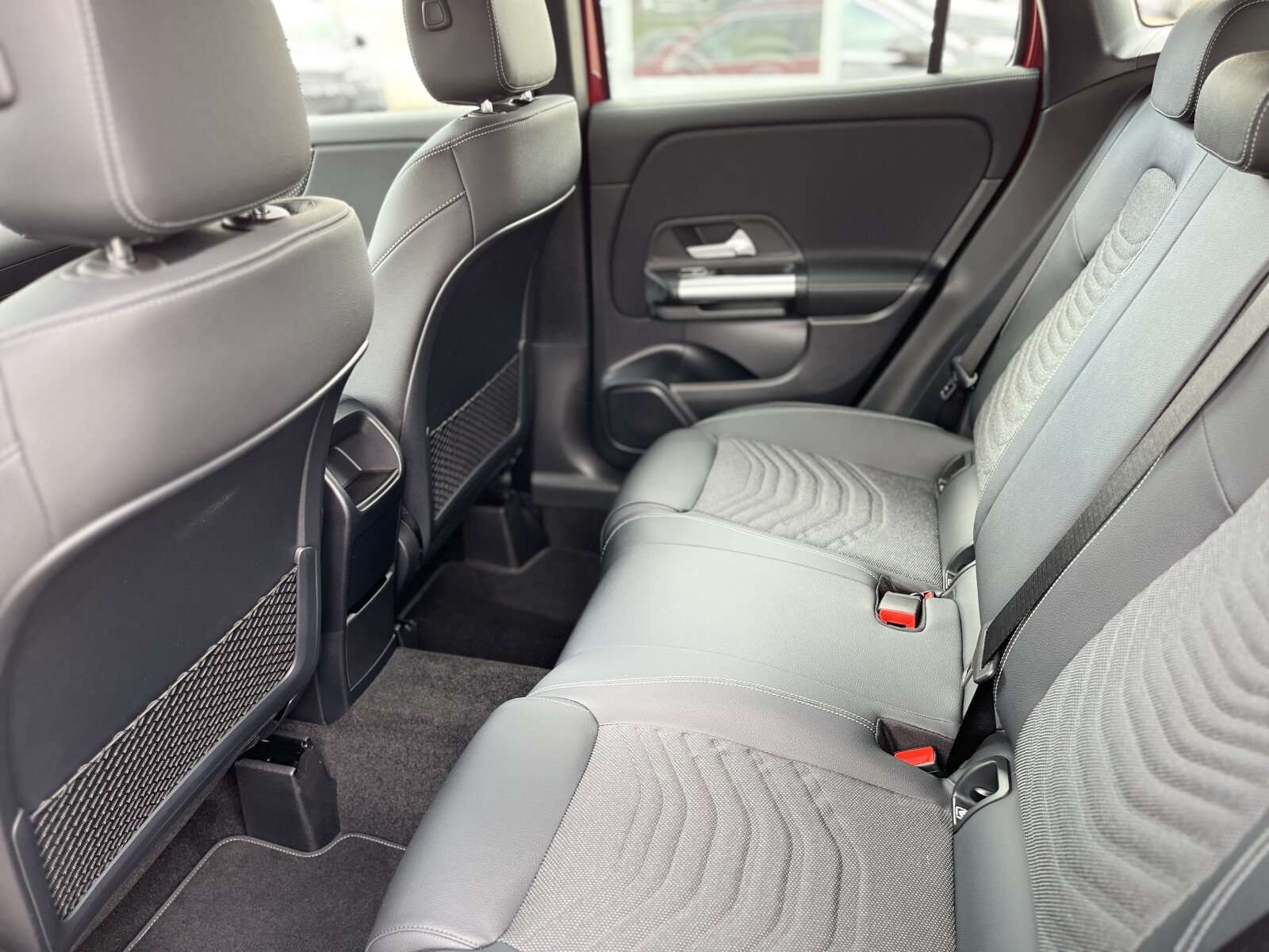 Mercedes-Benz GLA 180