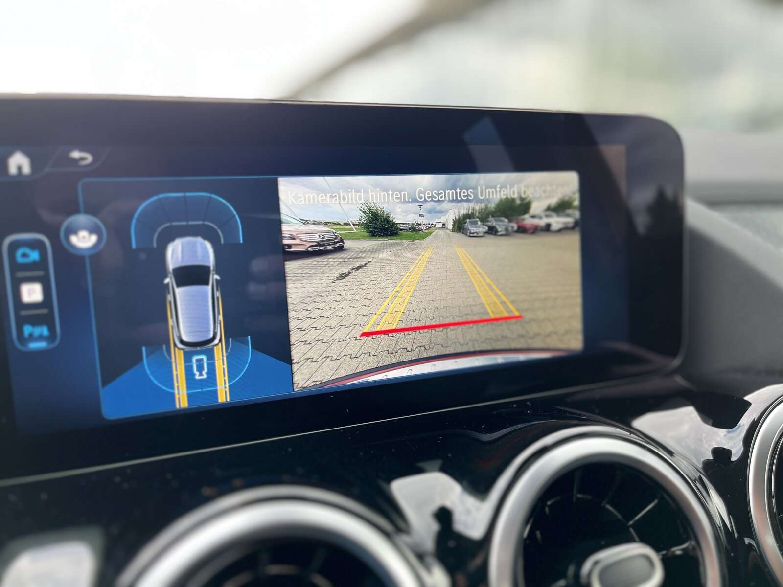 Mercedes-Benz GLA 180