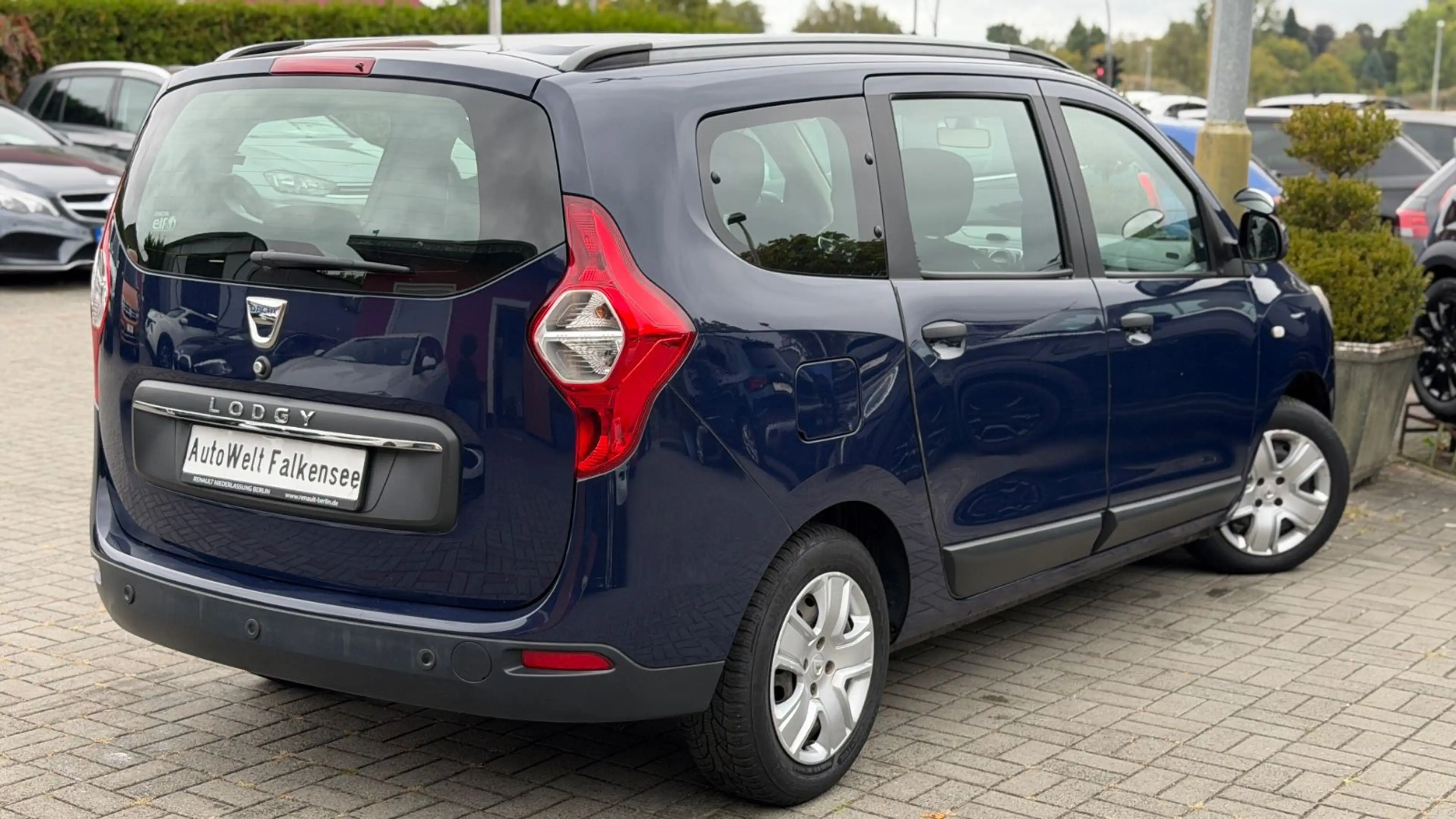 Dacia Lodgy Comfort 7 Sitze — photo 6