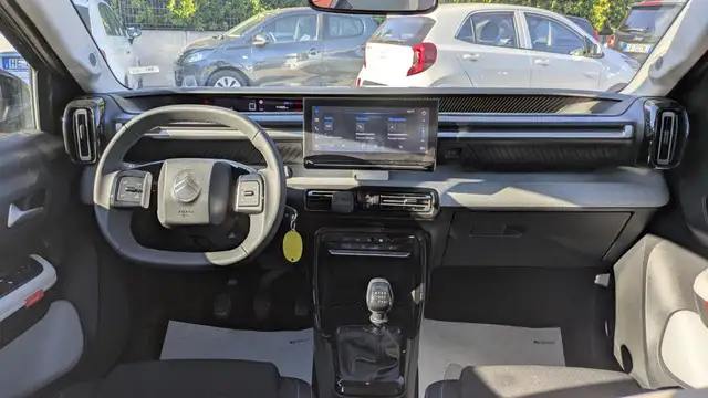 Citroen C3 view 9