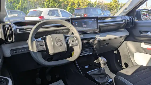 Citroen C3 view 8