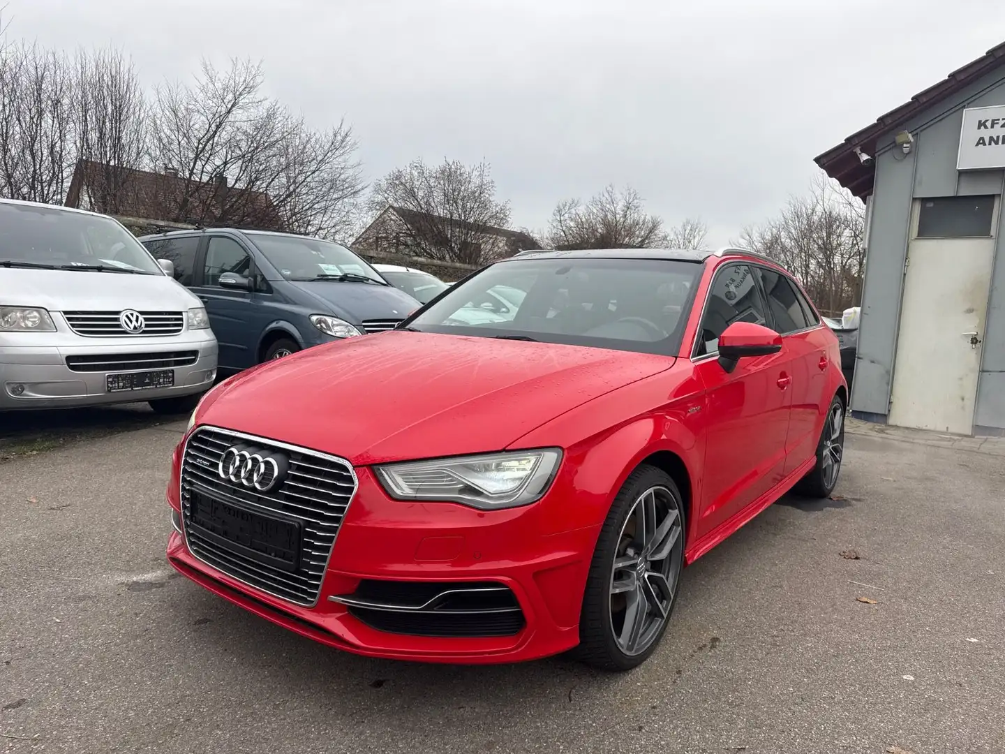 Audi A3 Sportback e-tron ambition *KAM*B&O*LED*PANO* Rot - 1