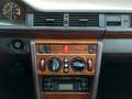 Mercedes-Benz E 200 Oldtimer Beige - thumbnail 19