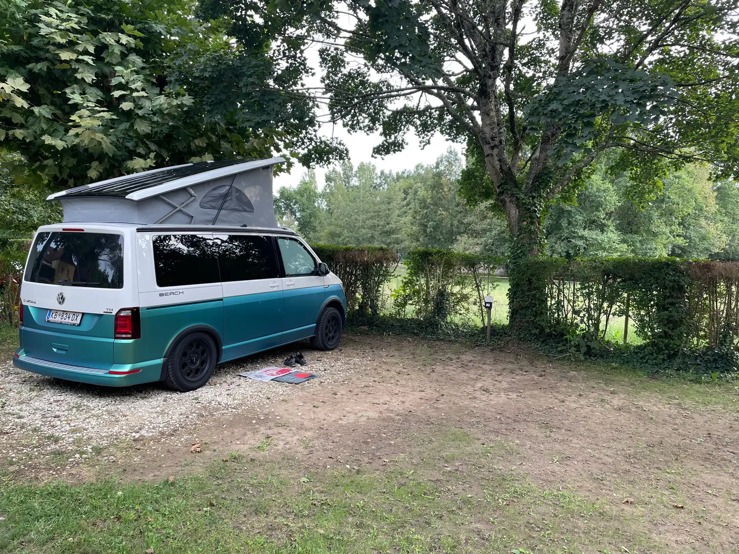 Volkswagen T6 California Beach Edition 4Motion DSG Vollluftfederung Weiß - 2