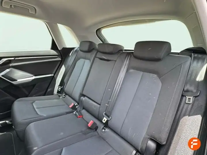Audi Q3 1.5 35 TFSI 2021, foto 16