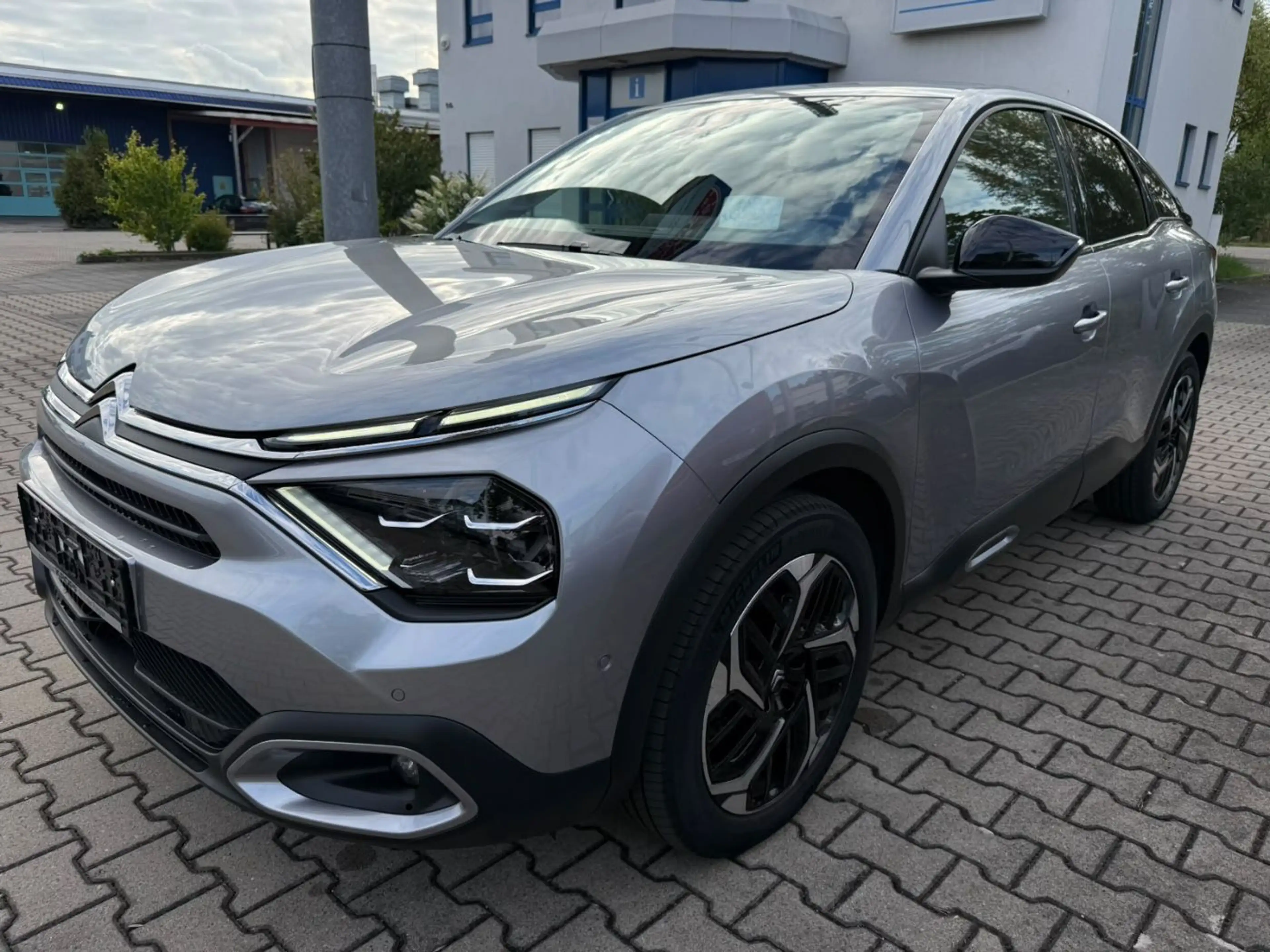 Citroen C4 1.2 PureTech 130 Max LED+Navi+SHZ+2xKlima+LM — photo 2