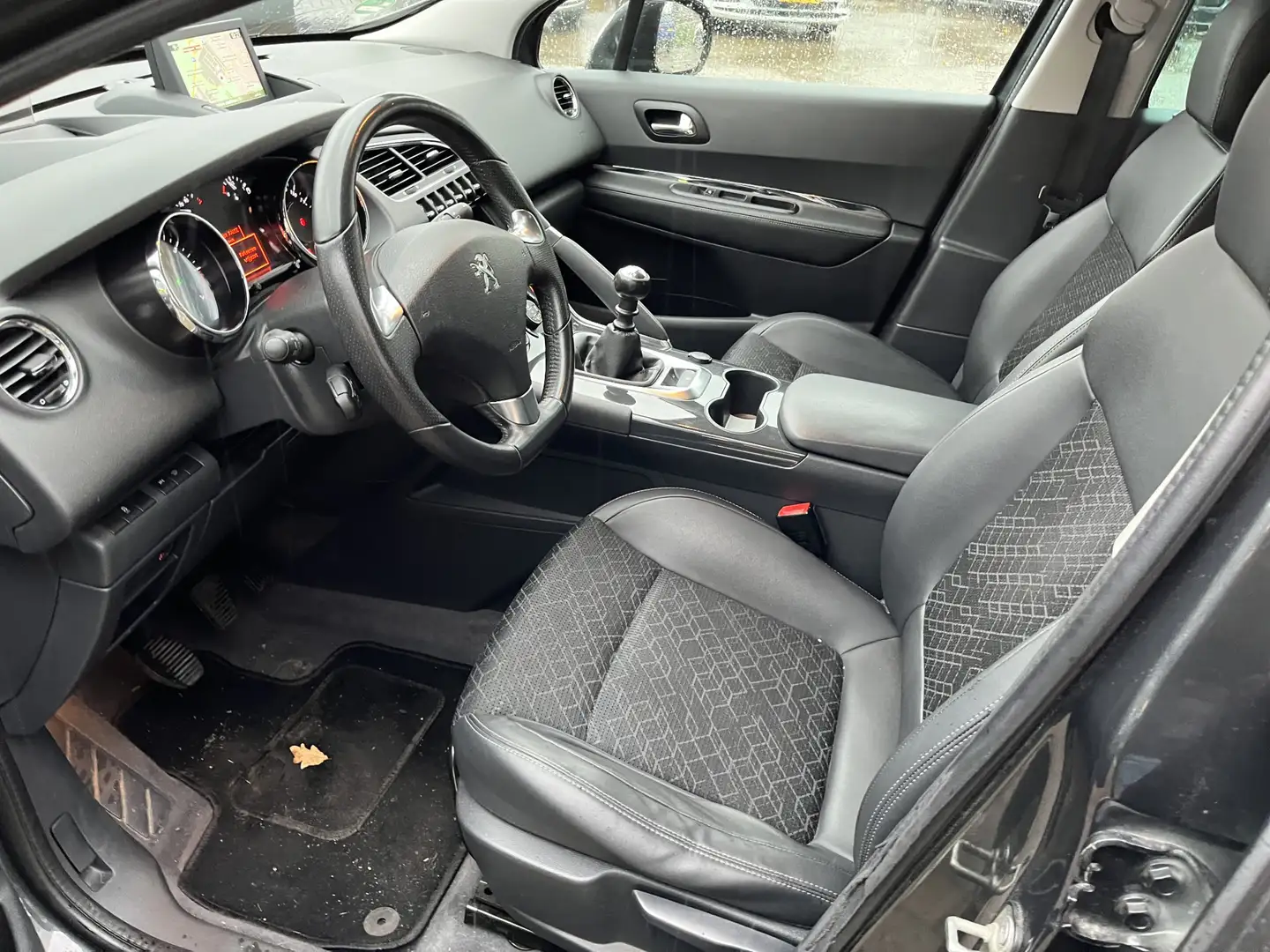 Peugeot 3008 1.2 PureTech Blue Lease Executive HUD / PAno / Hal Grijs - 2