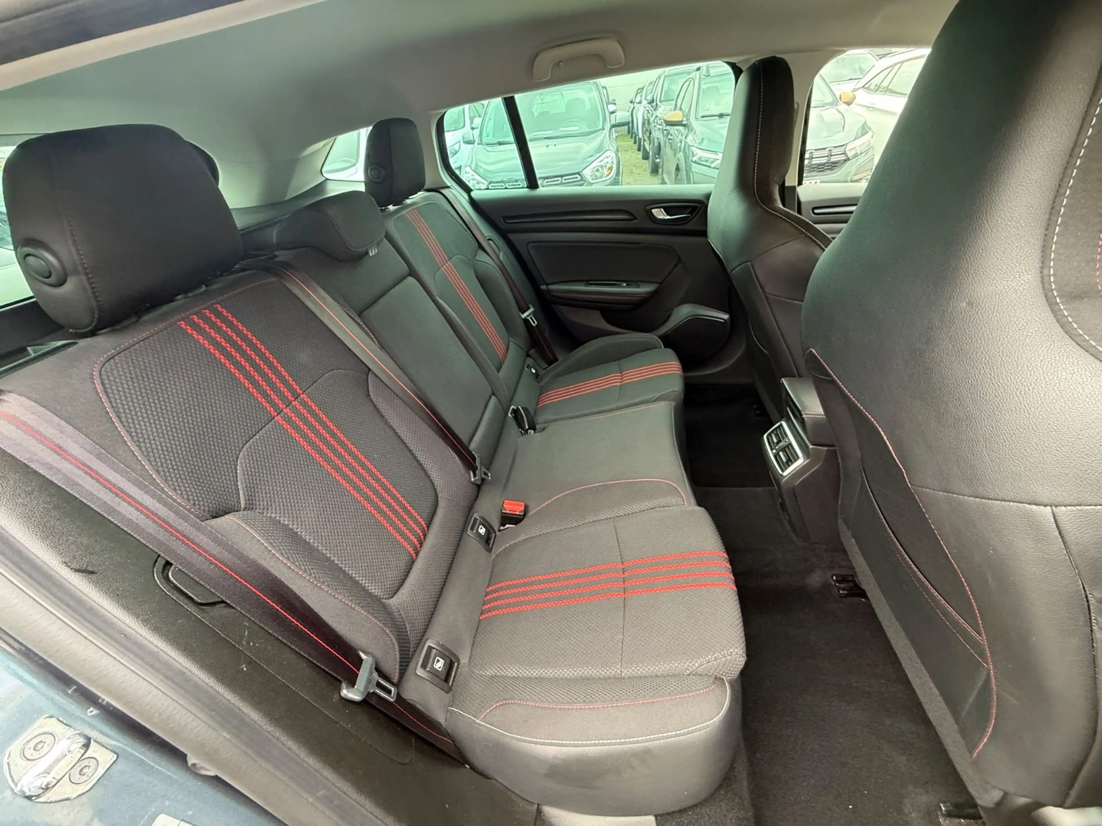 Renault Megane IV Grandtour R.S. Line - AUT./LEDER/NAVI — photo 11