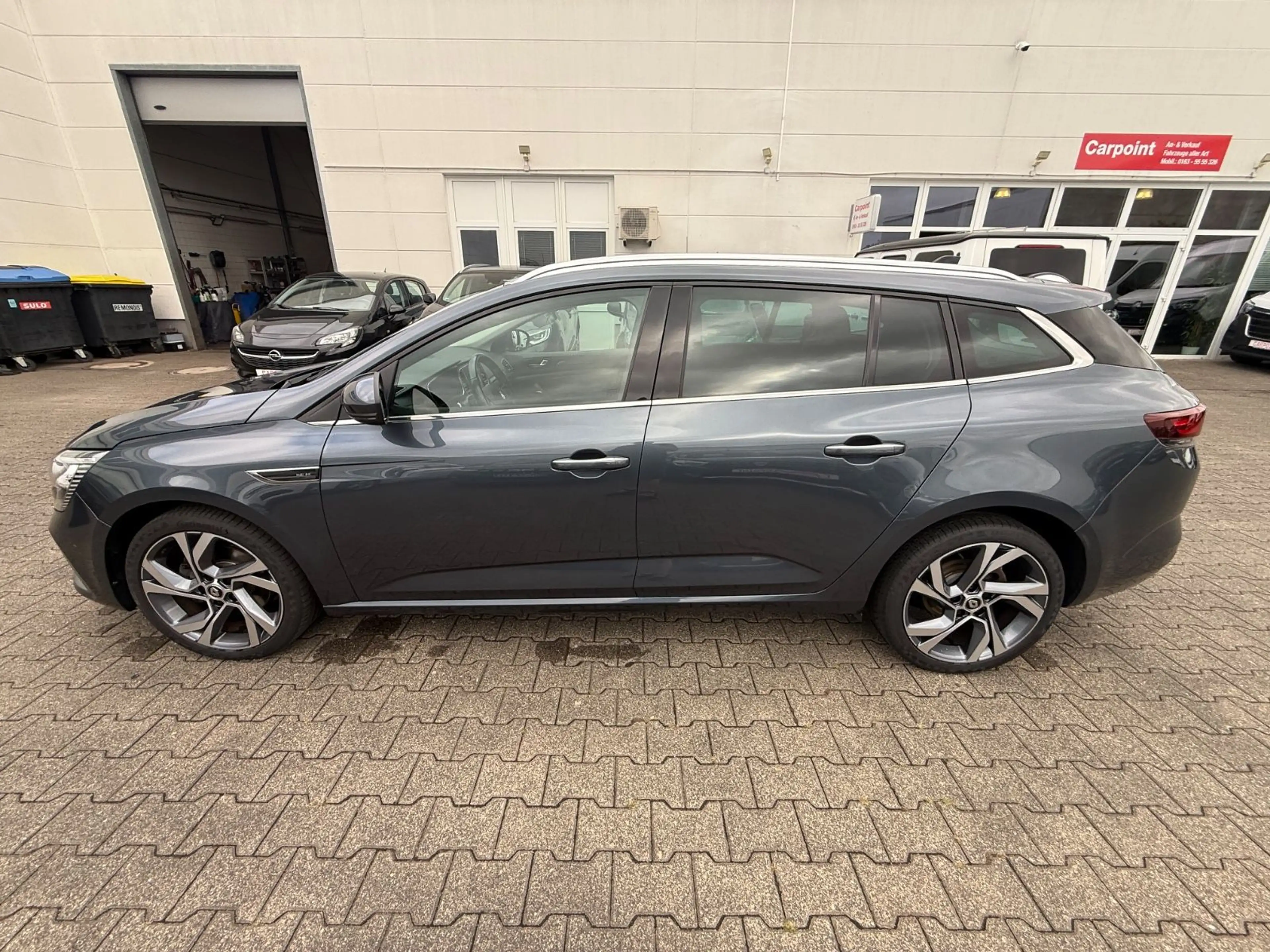 Renault Megane IV Grandtour R.S. Line - AUT./LEDER/NAVI — photo 8