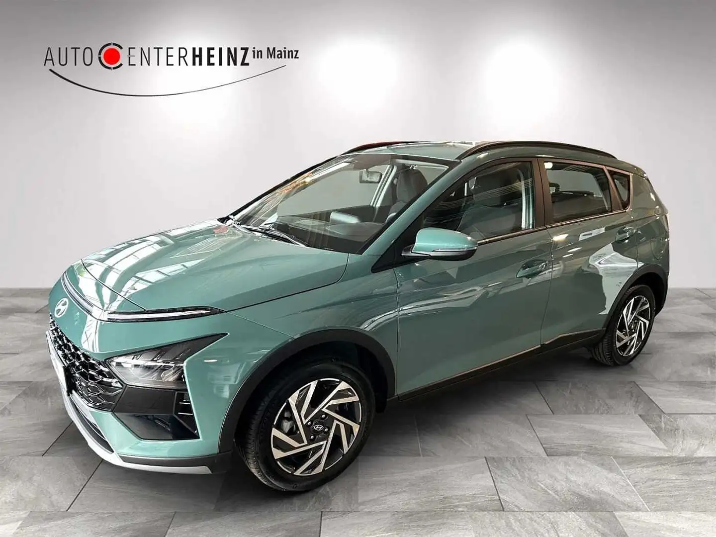 Hyundai BAYON 1.0 T-GDI Trend *Komfortpaket* Grün - 1