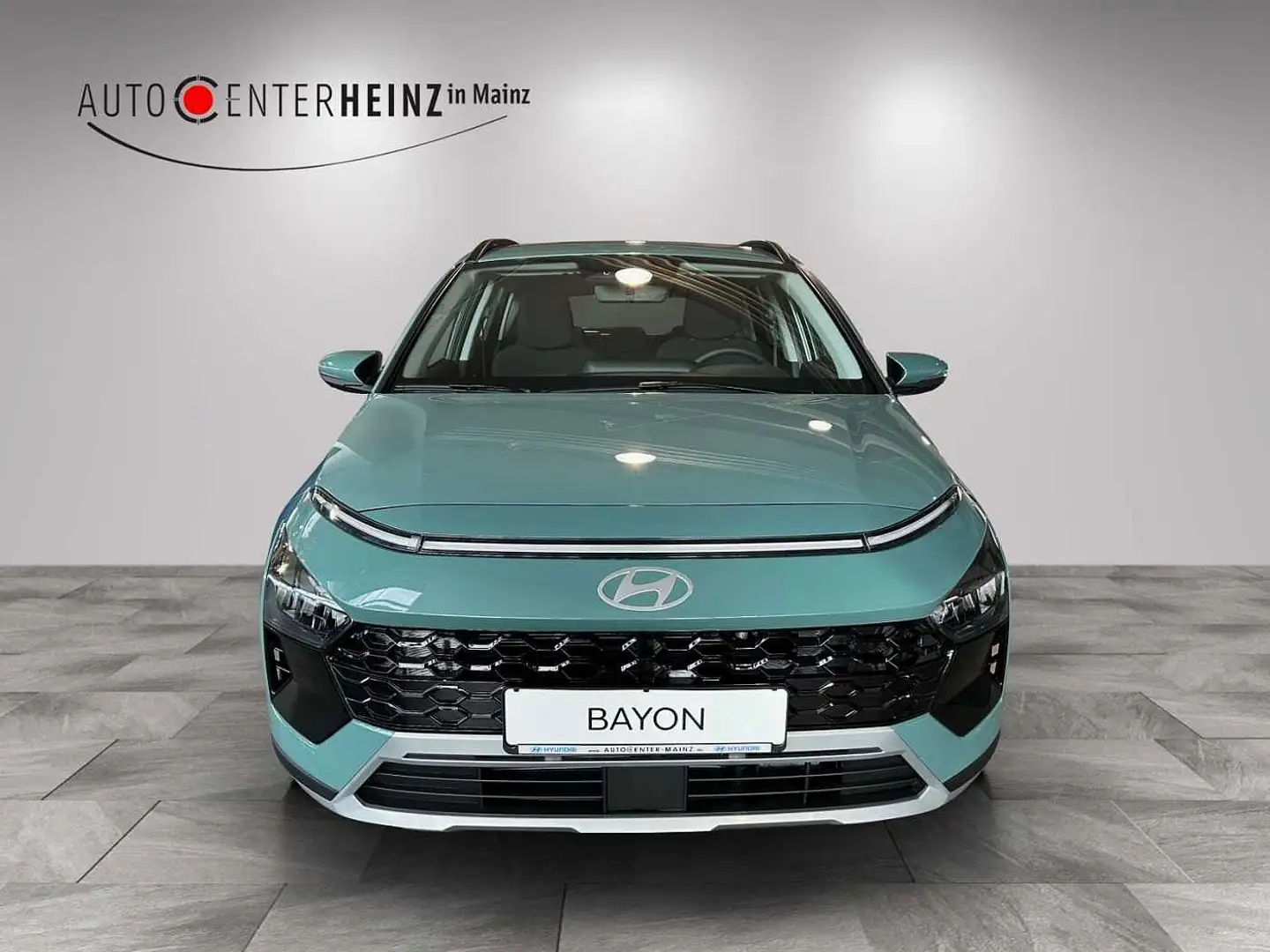 Hyundai BAYON 1.0 T-GDI Trend *Komfortpaket* Grün - 2