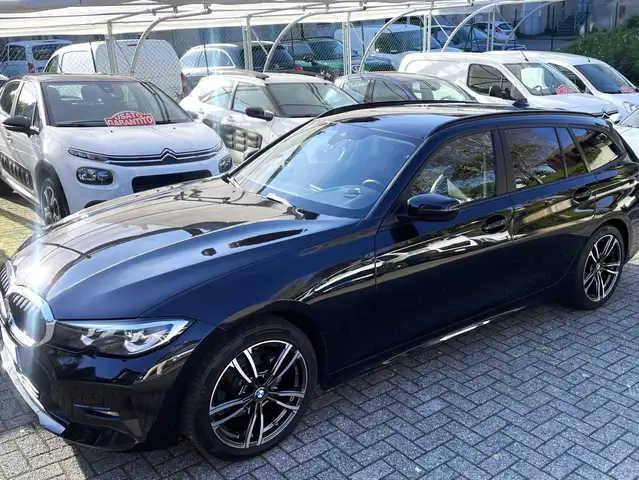 BMW 318 Touring mhev 48V Sport Auto VIRTUAL Navi LED Pelle