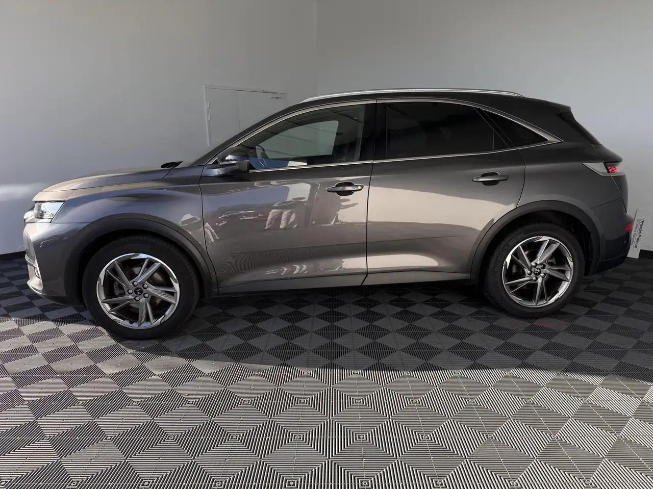 DS Automobiles DS 7 Crossback 2021