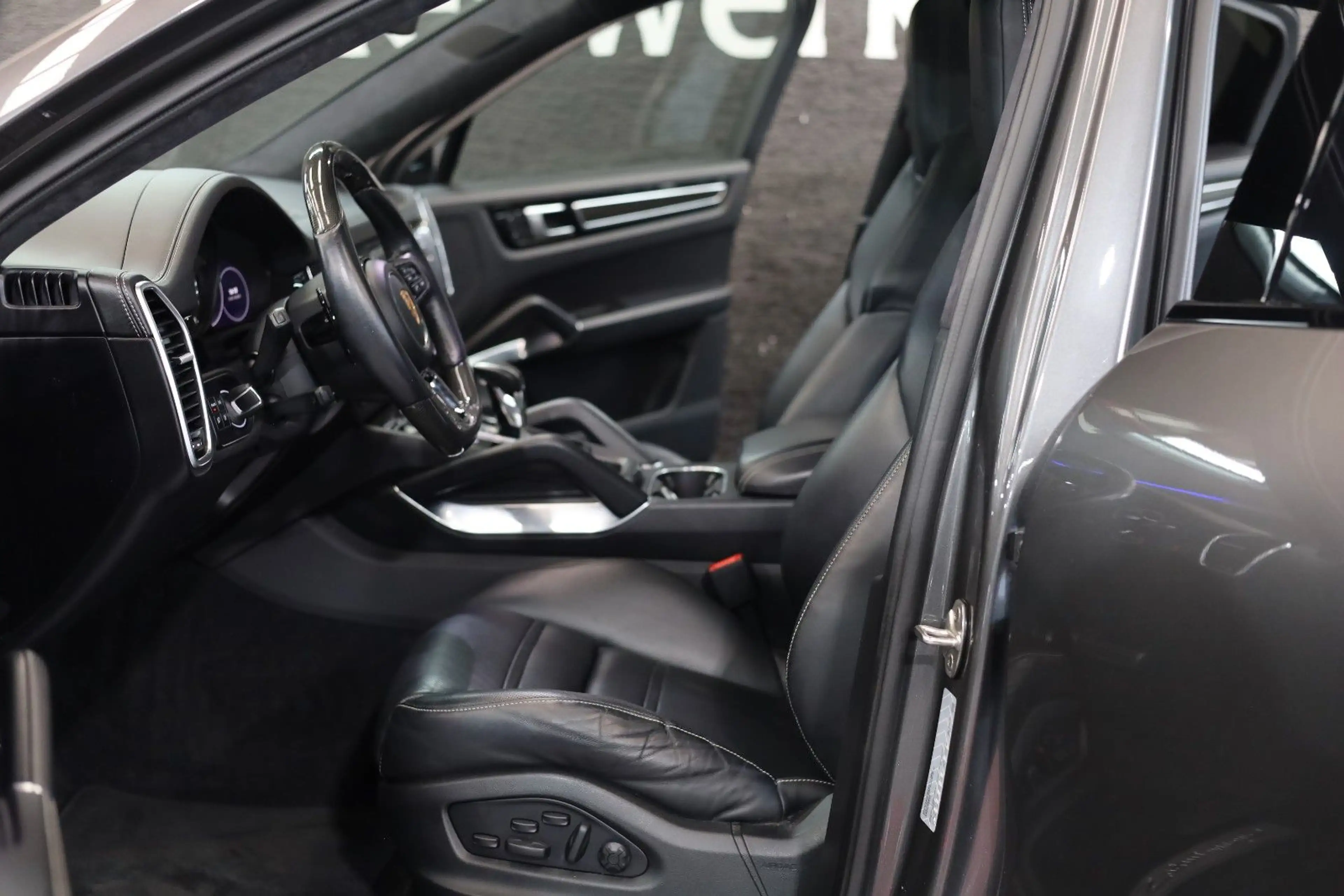 Porsche Cayenne Coupe Turbo S E-Hybrid*Techart* — photo 2